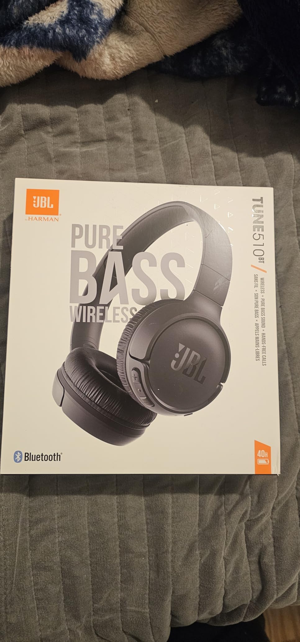 JBL Tune 510BT: Wireless On-Ear Headphones with Purebass Sound - Black customer photo 1