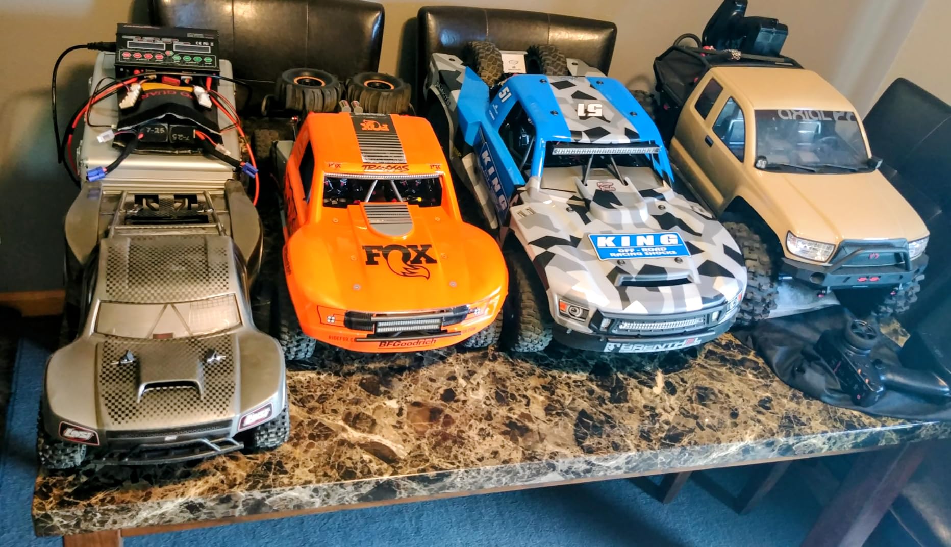 Losi RC Truck 1/6 Super Baja Rey 2.0 4WD Brushless Desert Truck RTR (Battery and Charger Not Included), King Shocks, LOS05021T2, Blue customer photo 2