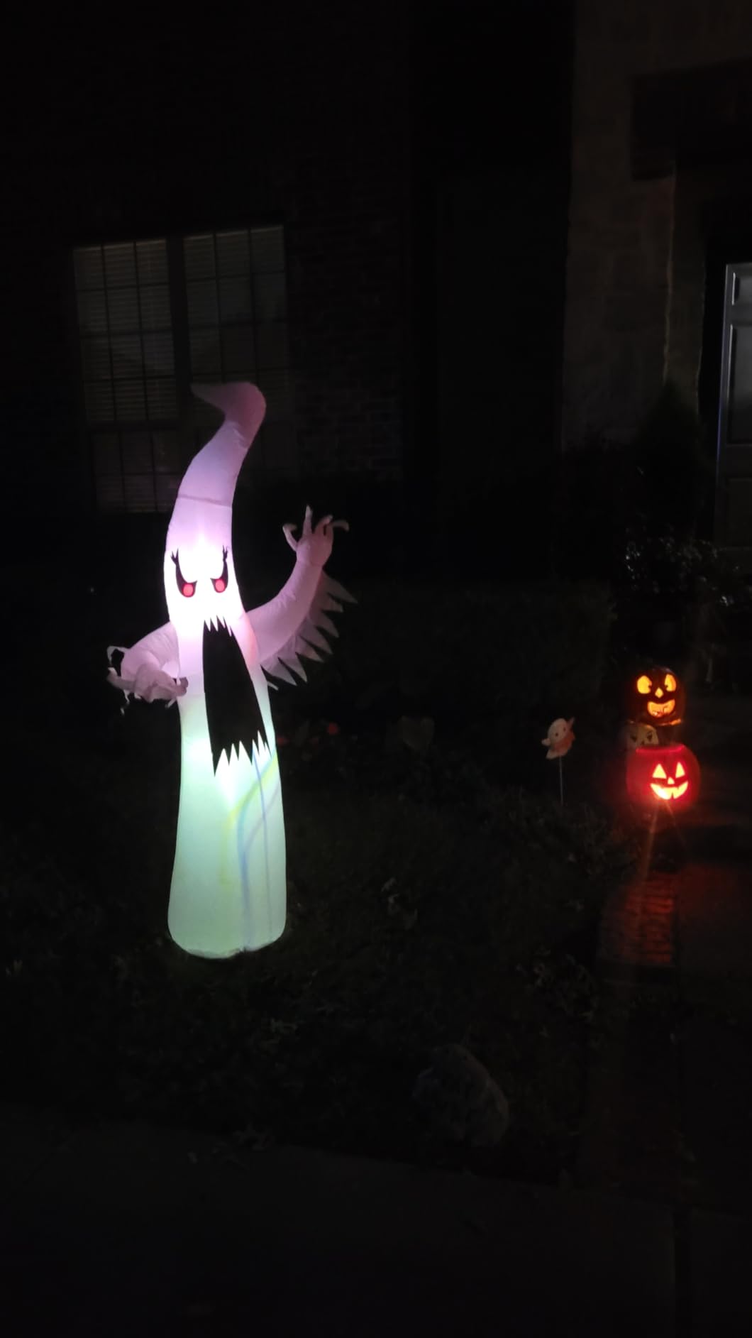 GOOSH 6 FT/12 FT Halloween Inflatables Ghost Outdoor Decorations Blow Up Yard Scary Red Eye Dimming Ghost with Built-in Colorful LEDs for Garden Lawn Indoor Party Decor customer photo 1