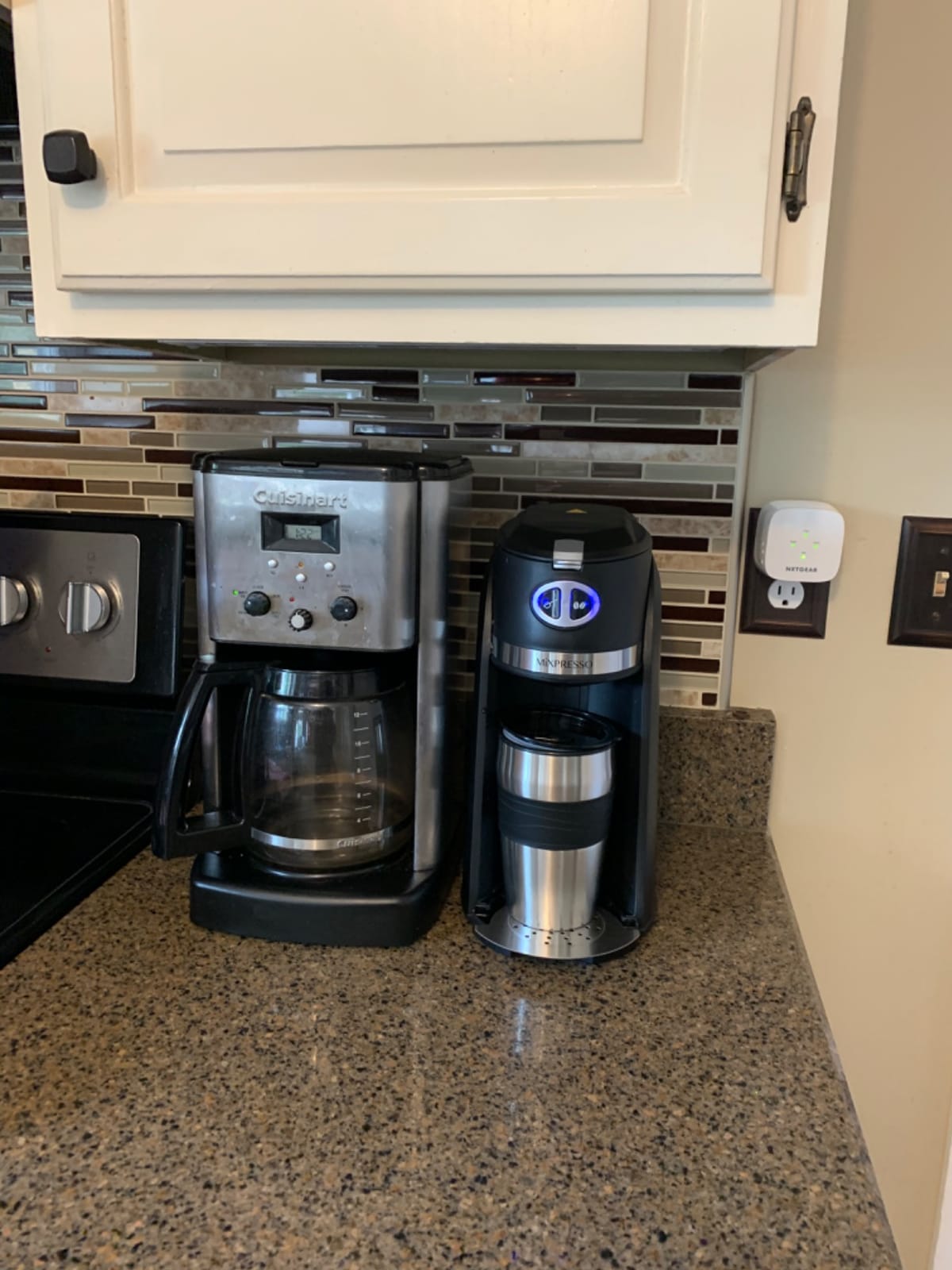 Mixpresso 2 in 1 Grind & Brew Automatic Personal Coffee Maker with Grinder Built-In and 14oz Travel Mug, Auto Shut Off Function customer photo 2