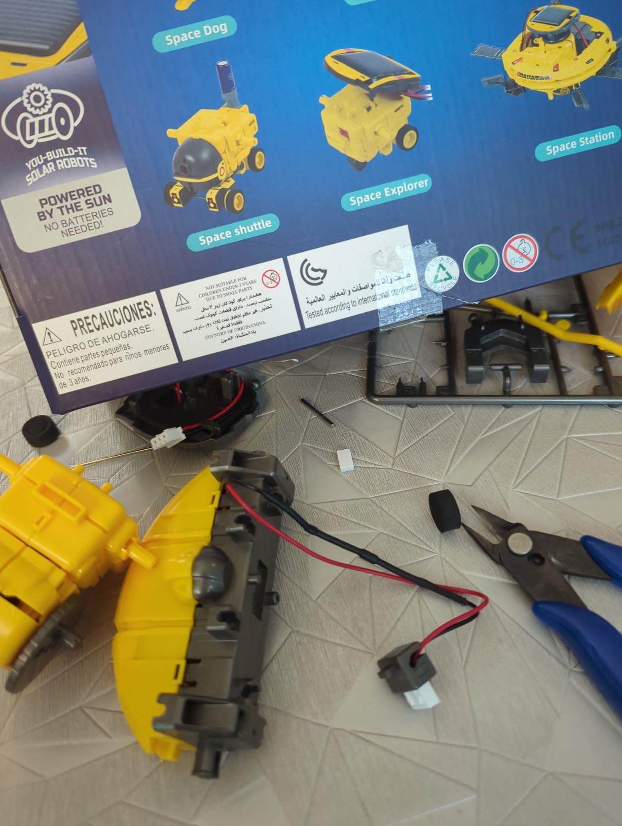 COBFDHA STEM Projects for Kids Age 8-12, Science Kits Boys, Solar Robot Space Toys Gifts 8-14 Year Old Teen Boys Girls, 120Pcs Building Experiments Robots Teenage Ages 9 10 11 12 , Yellow customer photo 1