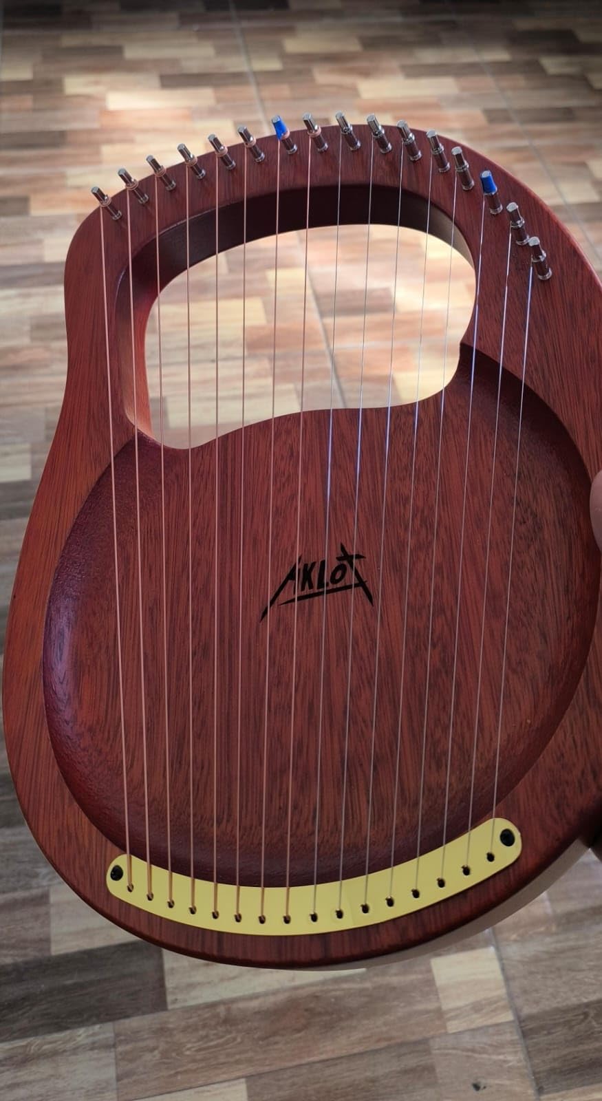 AKLOT 15 Strings Mahogany Harp 22 Inch Height for Adult Professional Beginner with Tuning Wrench, Black Gig Bag, Strap customer photo 2