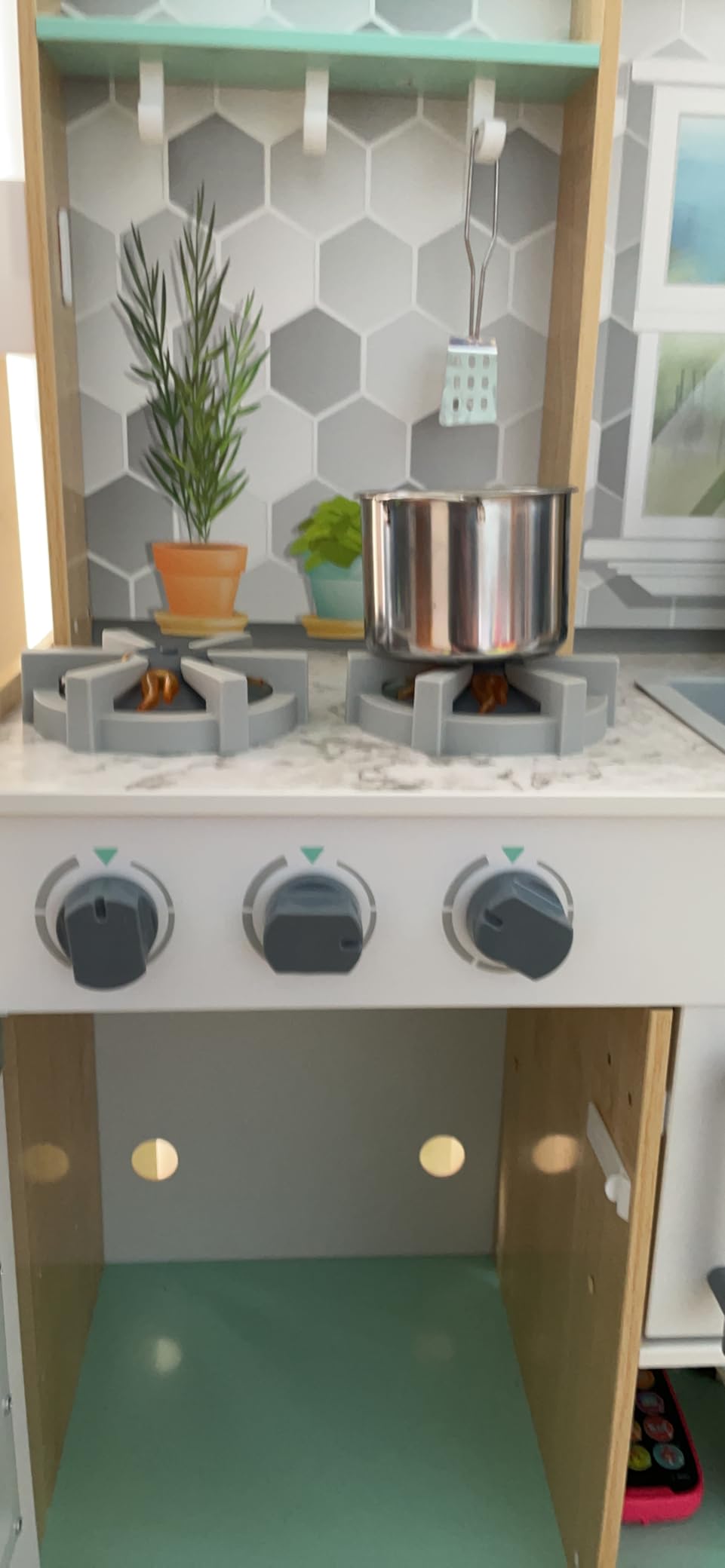 Sundaymot Play Kitchen Accessories, Wooden Play Food, Cooking Set with Stainless Steel Cookware Pots and Pans Utensils, Apron, Chef Hat, Cutting Food Kitchen Playset for Girls and Boys customer photo 1