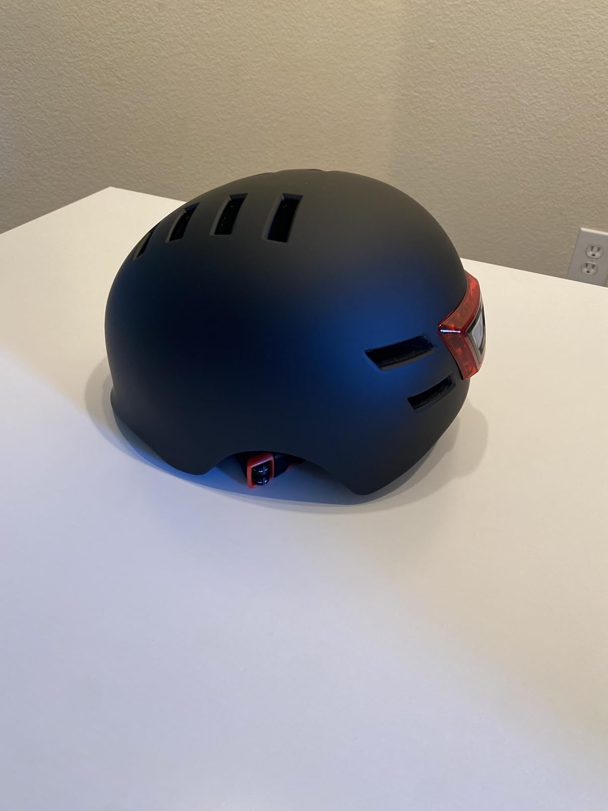 Adult Bike Helmet with LED Lights, Lightweight Adjustable Bicycle Helmet for Men Women, Safety Certified Cycling Helmet for Urban Commuting, Road Cycling, Skateboard and Scooter Riding customer photo 2