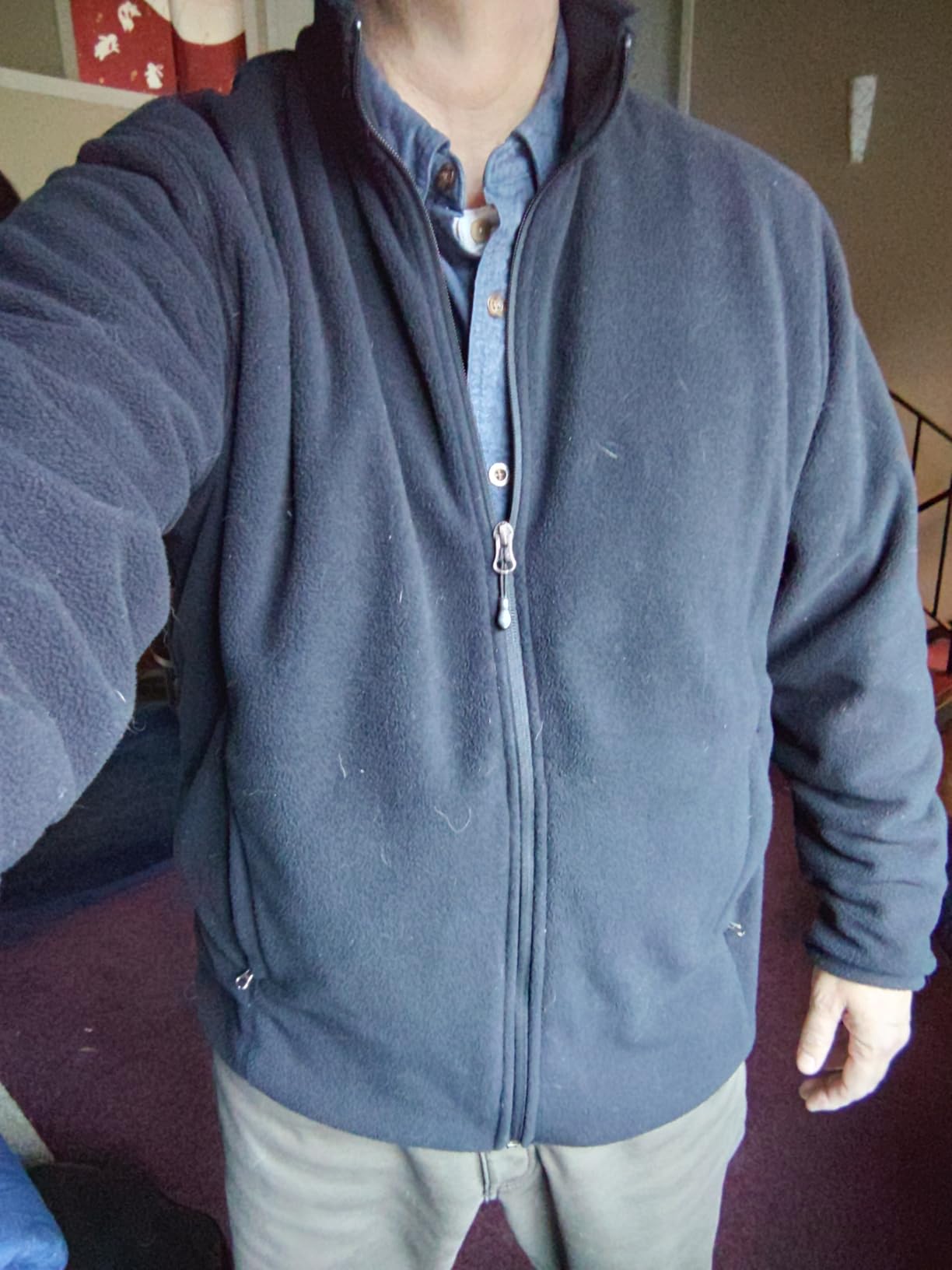 Amazon Essentials Men's Full-Zip Polar Fleece Jacket with Zippered Pockets for Cold Outdoor Weather (Available in Big & Tall) customer photo 1