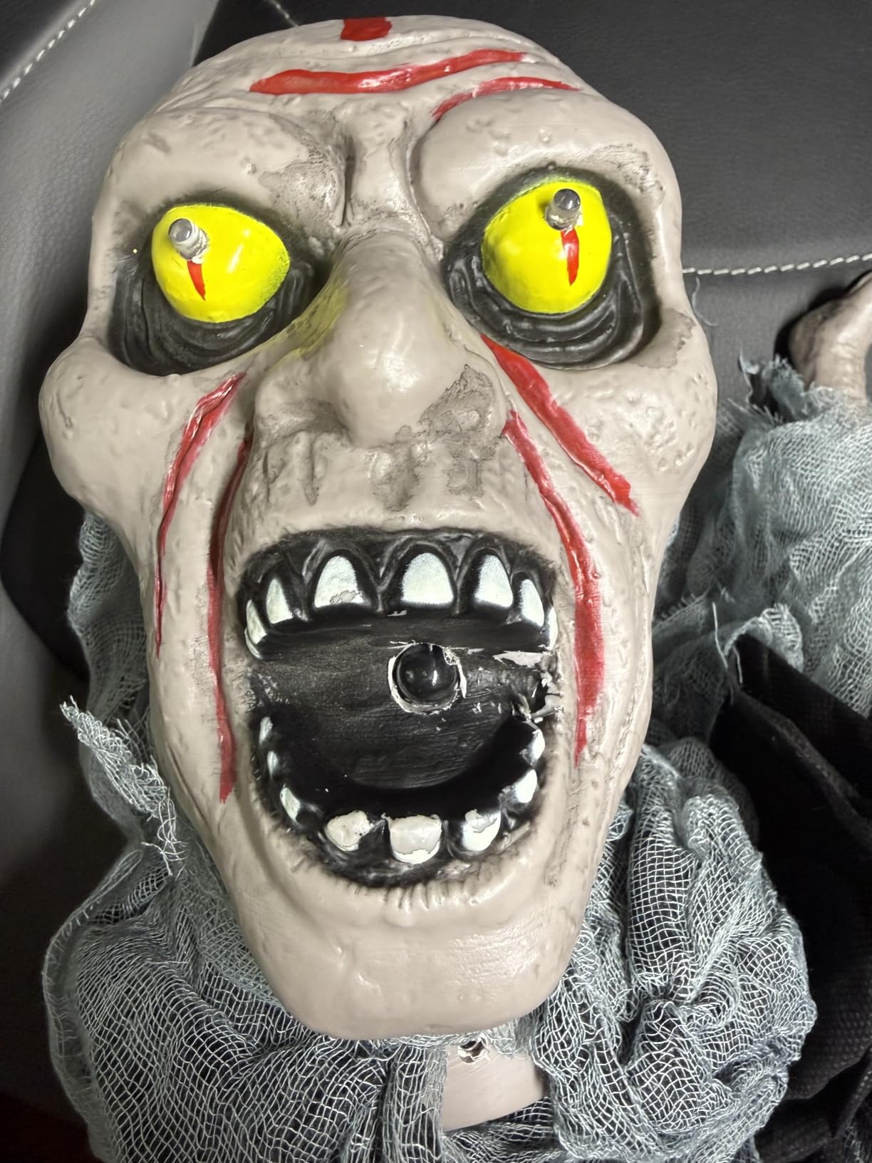 JOYIN Halloween Zombie Groundbreaker Outdoor Decoration, Zombie Groundbreaker with Light-up Eye and Creepy Sound (IR Sensor Activated) for Halloween Outside, Lawn, Graveyard Decor, Haunted House Props customer photo 2