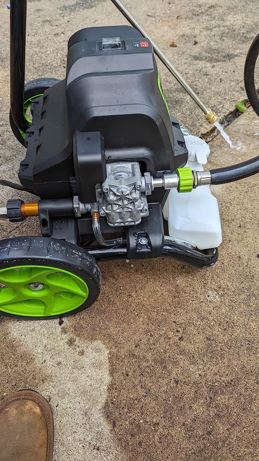 Greenworks 2000 PSI (1.2 GPM) Electric Pressure Washer customer photo 1