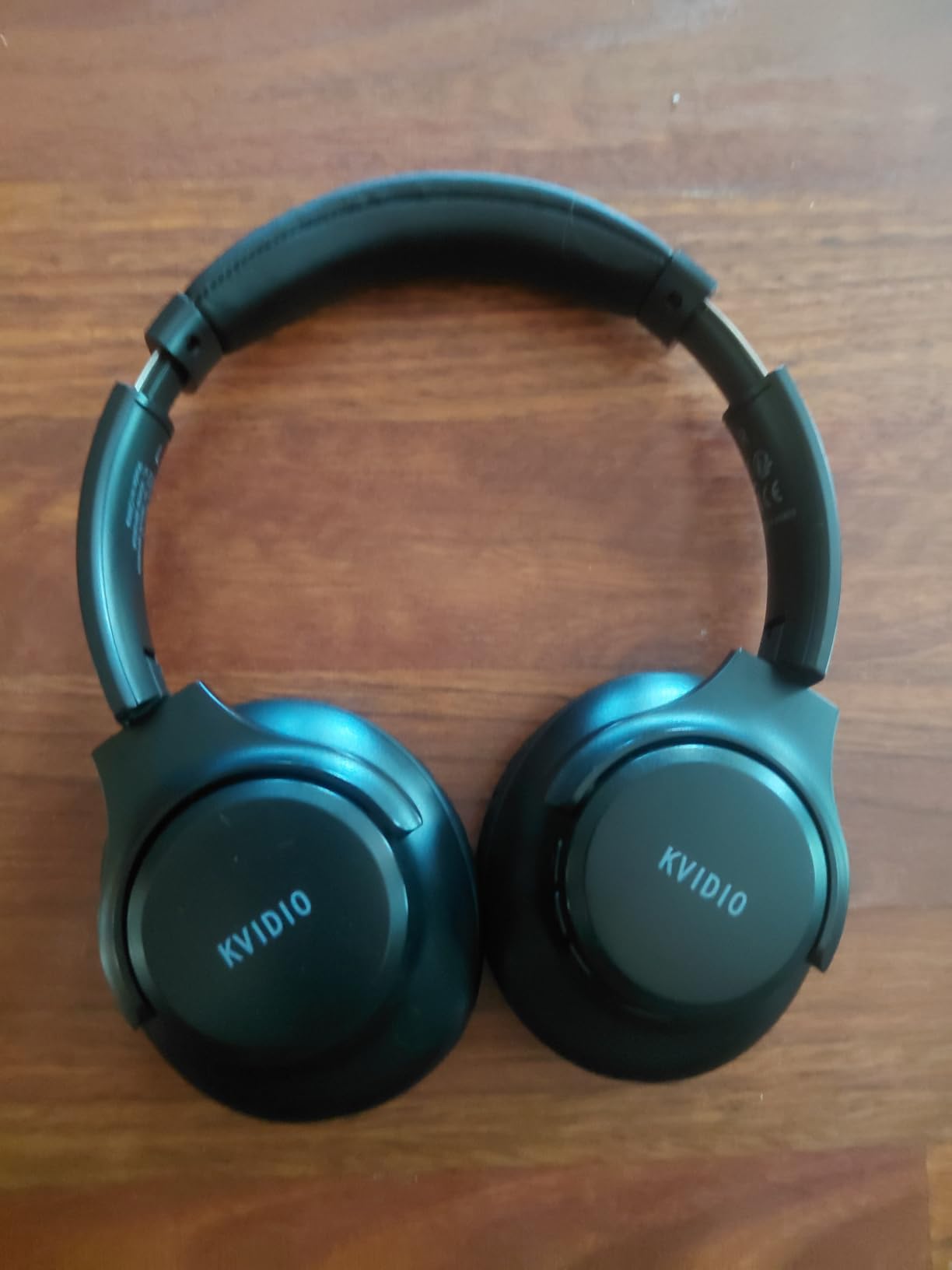 KVIDIO Bluetooth Headphones Wireless Over Ear Headsets 65H Playtime | Deep Bass, HiFi Stereo, Bluetooth 6.0, Microphone, Comfortable Fit, Foldable, Lightweight, Low Latency for Travel Home Office customer photo 2