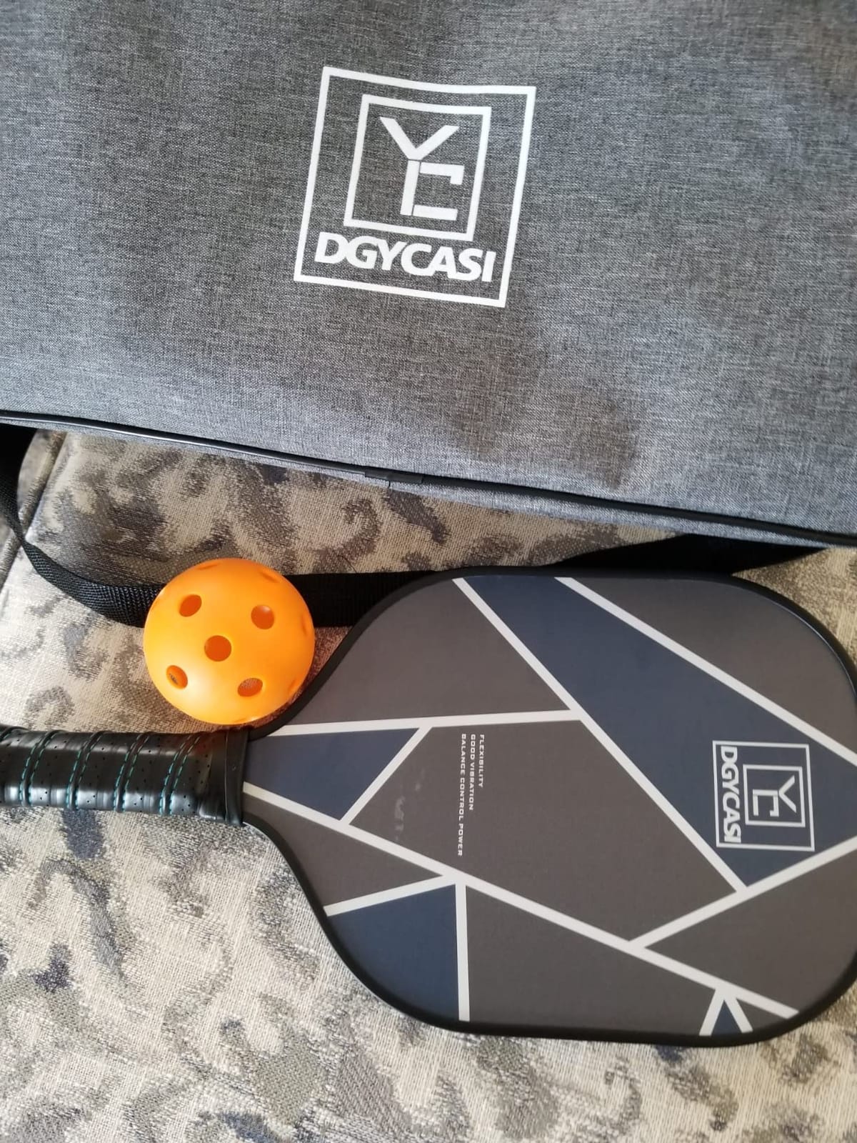 YC DGYCASI Pickleball Paddles Set of 4, USAPA Approved Pickleball Set, 4 Carbon Fiber Pickleball Rackets, 3 Outdoor Balls, 3 Indoor Balls, 4 Replacement Grip, 1 Bag for Women and Men customer photo 1
