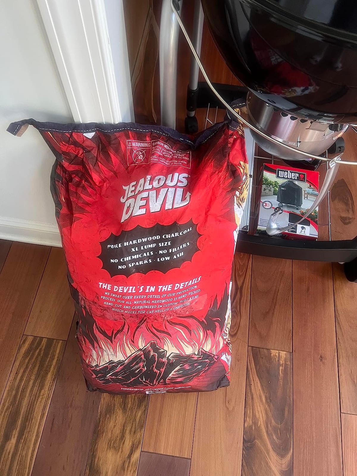 Masterbuilt® Premium Hardwood Lump Charcoal for Gravity Series Charcoal Grill and Smokers, Compatible with All Barrel, Kamado, and Kettle Grills, 1 Pack, 16LB customer photo 1