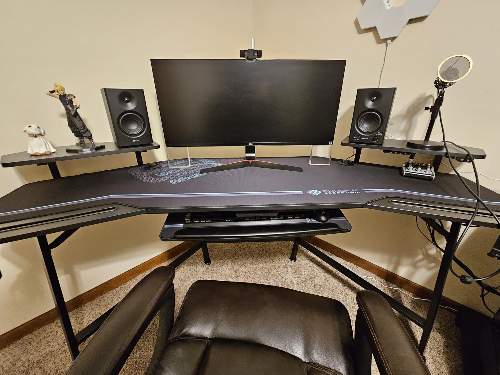 Edifier MR4 Powered Studio Monitors, 4