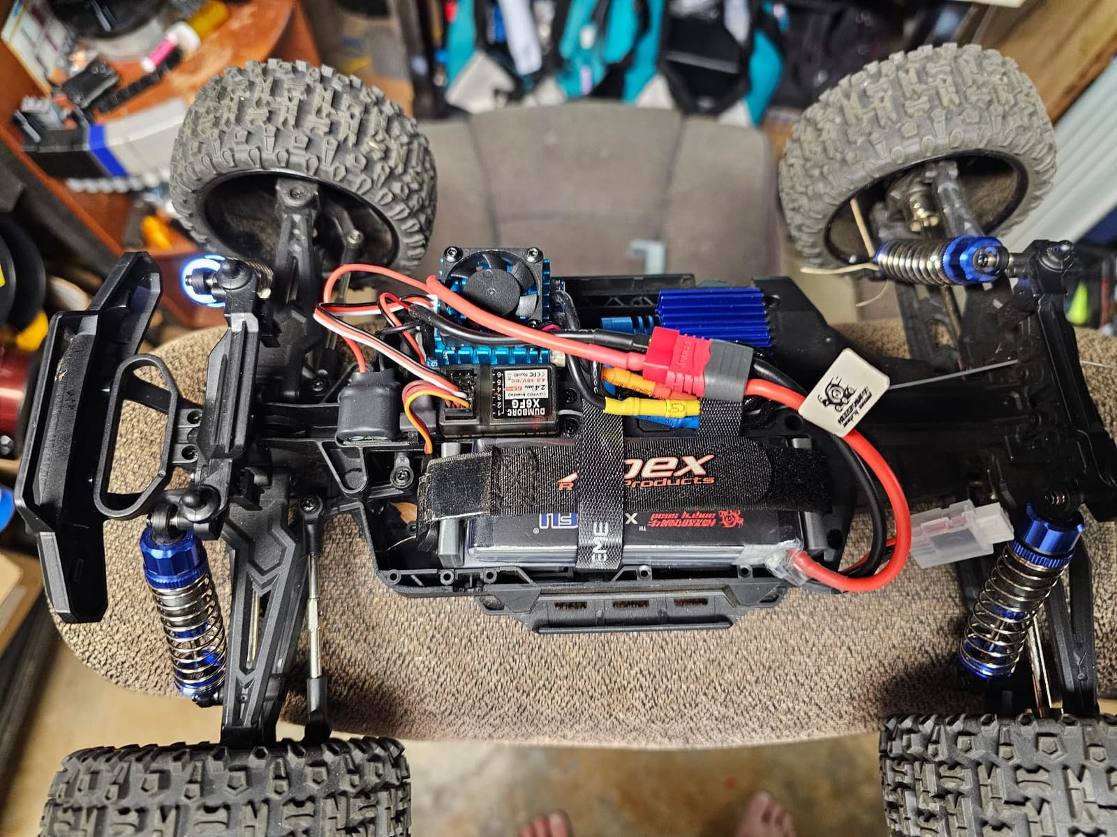 HAIBOXING 2995 RC Truck, 1:12 Scale RC Buggy, 40km/h Off-Road Desert Truck customer photo 2
