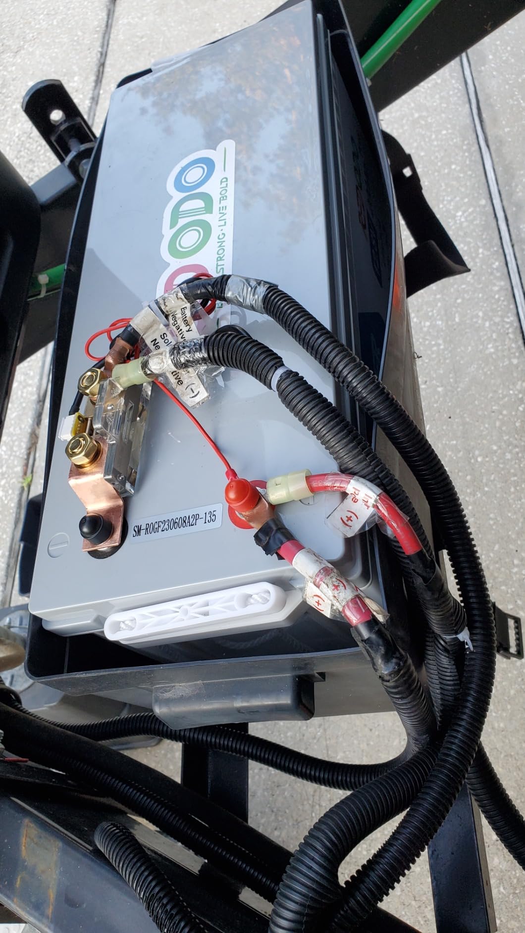 Redodo 12V 200Ah Plus LiFePO4 Battery, 200A BMS customer photo 2