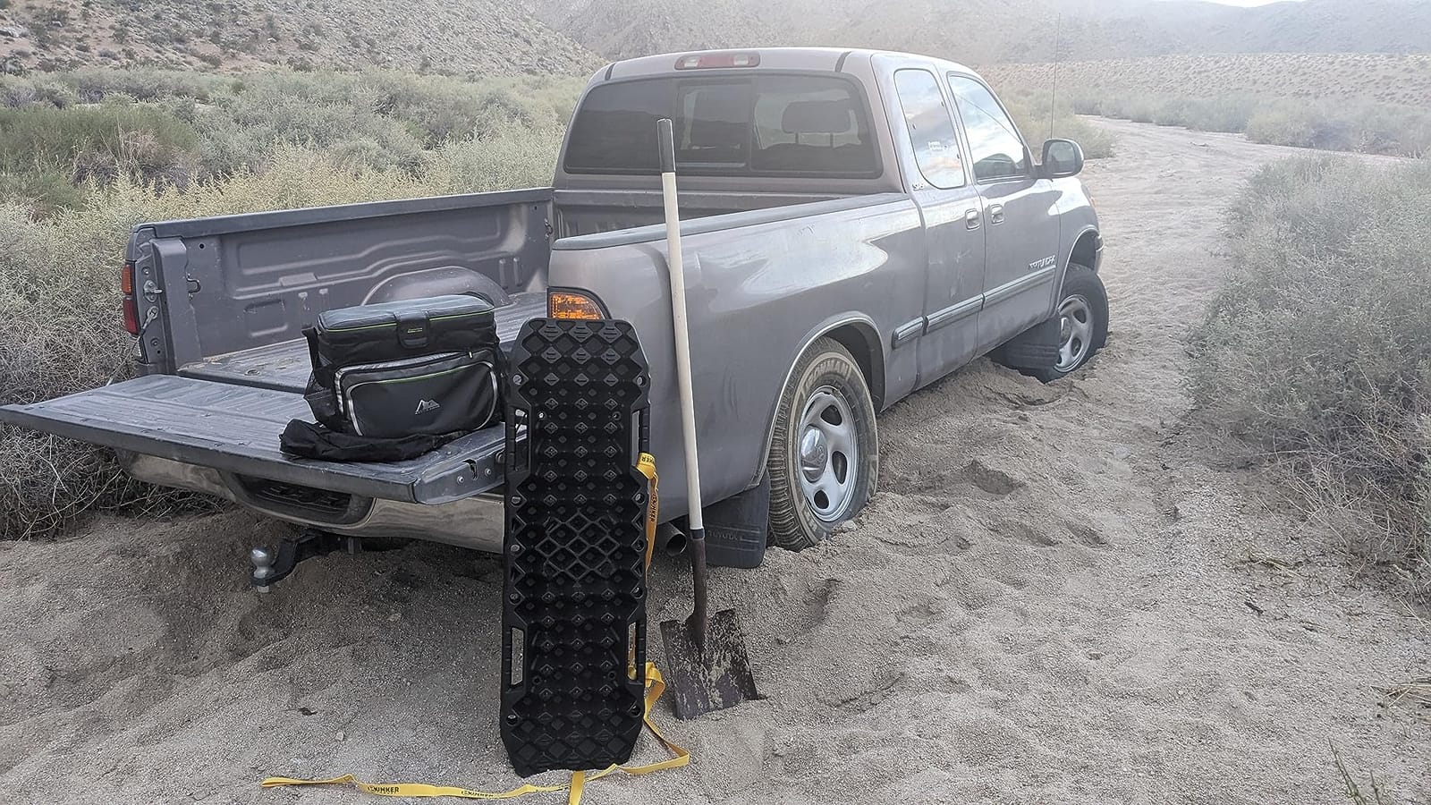 BUNKER INDUST Off-Road Traction Boards with Jack Base,Pair Recovery Track 4X4 Jeep Truck Emergency Tire Traction Mat with Bag -Sand, Mud, Snow Tracks Orange Traction Pad (Gen 7th) customer photo 1