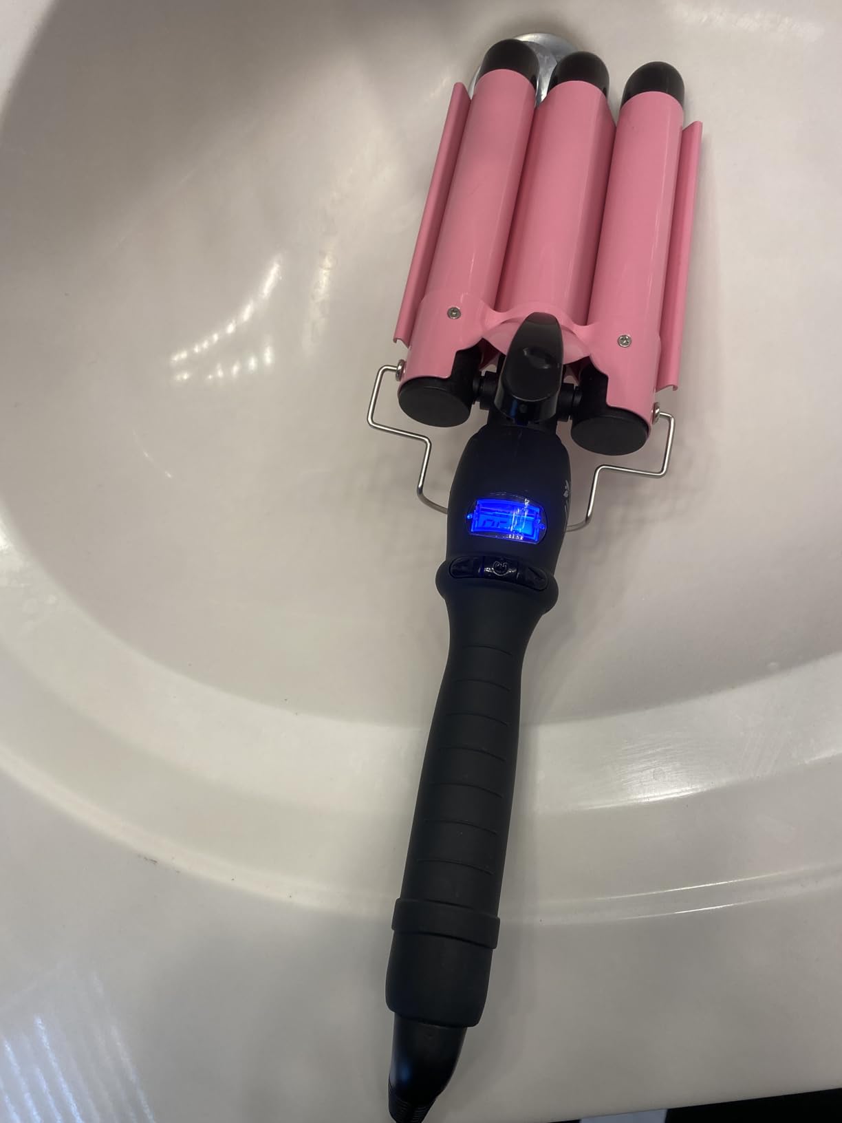 Alure Three Barrel Curling Iron Wand, 1 Inch Ceramic Tourmaline Hair Waver customer photo 1
