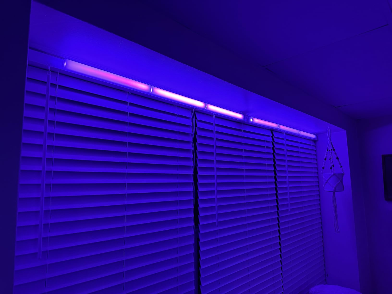 Govee Glide Wall Lights, Smart Gaming Light Bar, Works with SmartThings | RGBIC LED Wall Lamp for Bedroom, DIY, 6 Count Light Bar for Gaming Room customer photo 2
