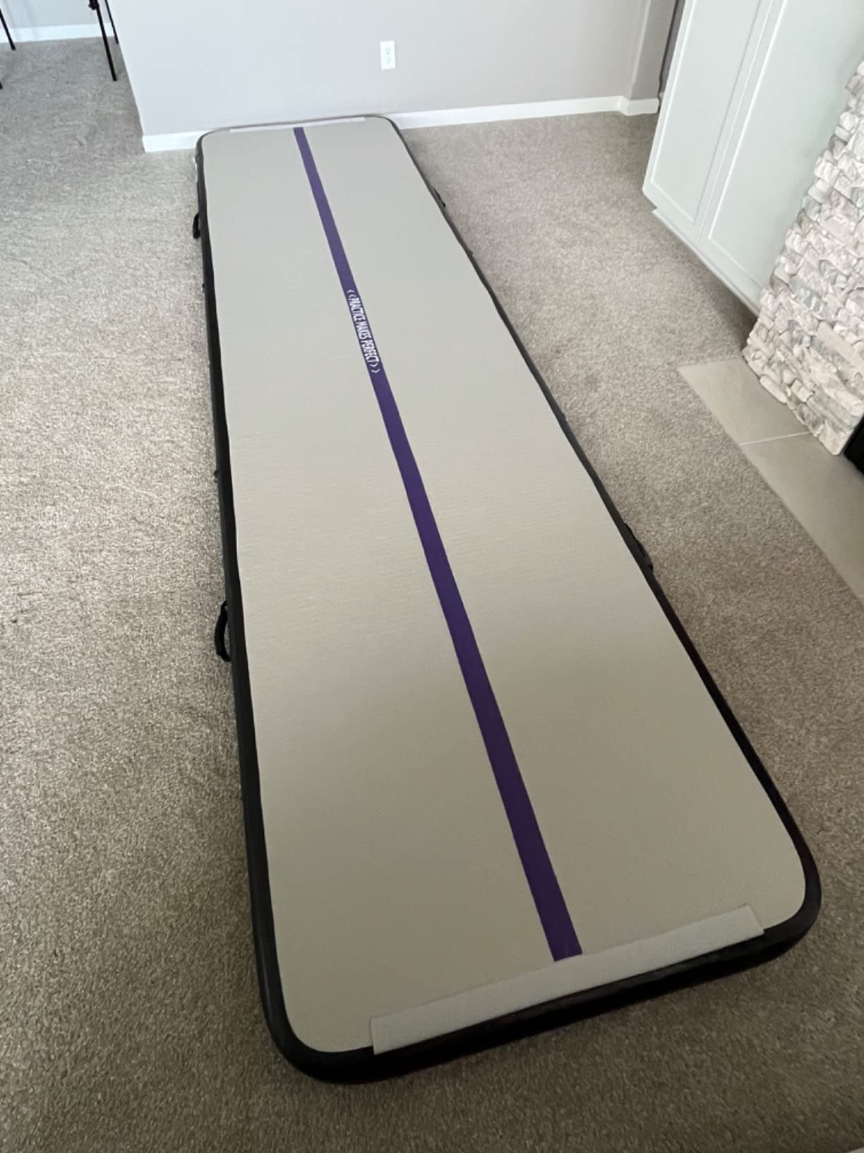 VOFiTNY Inflatable Gymnastics Air Mat Tumble Track with Pump for Training customer photo 1
