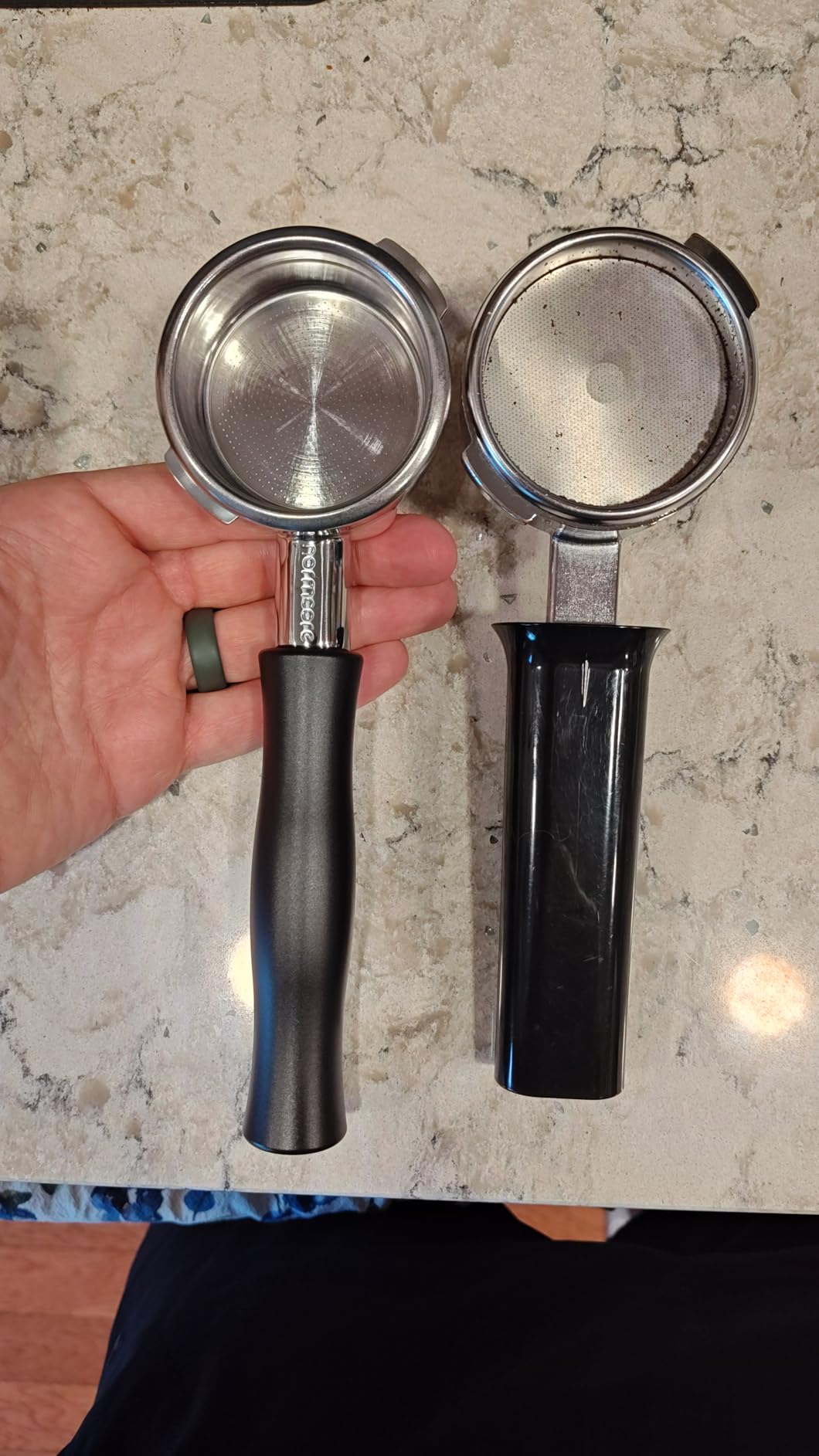 Normcore 58mm Bottomless Portafilter, Naked Portafilter Fits E61, Flair 58, ECM, Rocket, Sanremo, Synesso, Slayer, VBM, Included 18g Basket, Black customer photo 2