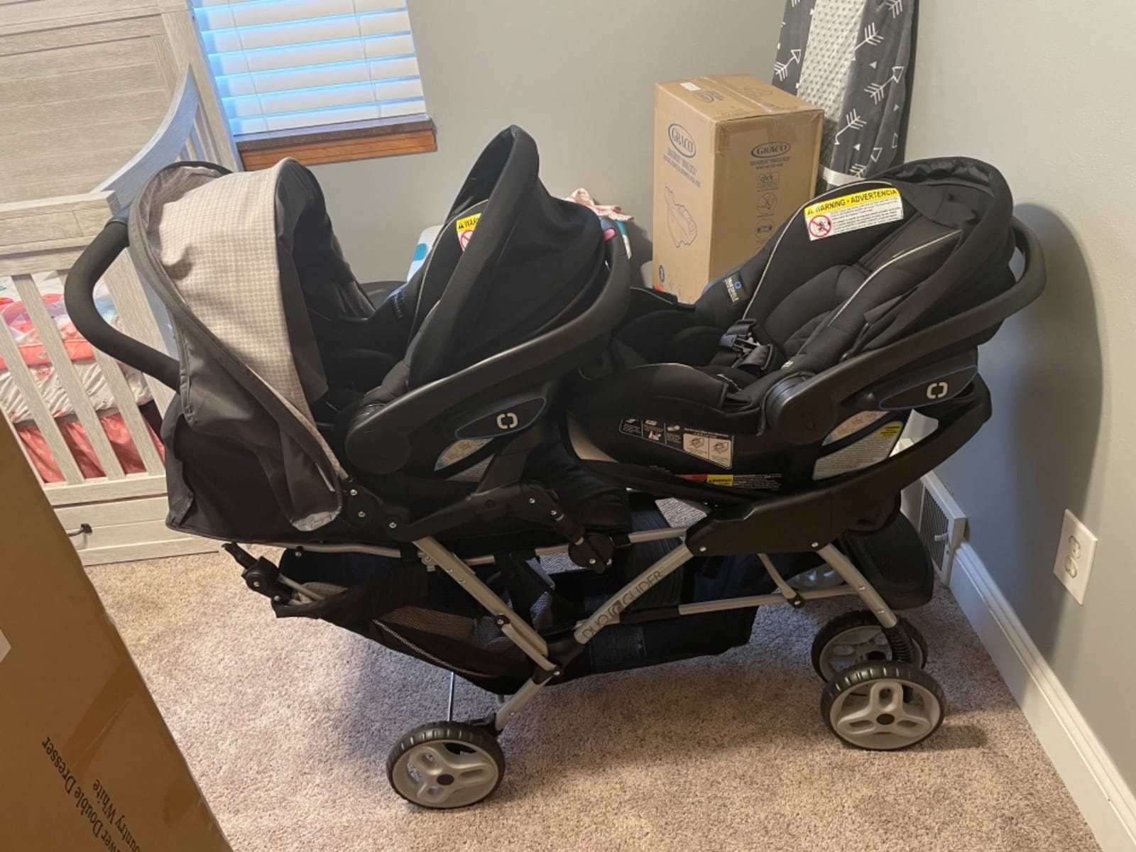 Graco SnugRide SnugFit DLX Infant Car Seat, Baby Car Seat with Anti Rebound Bar for Extra Safety, SnugLock Easy Install Carseat, Baby Registry Must Have, Gift for New Parents, Maison customer photo 2