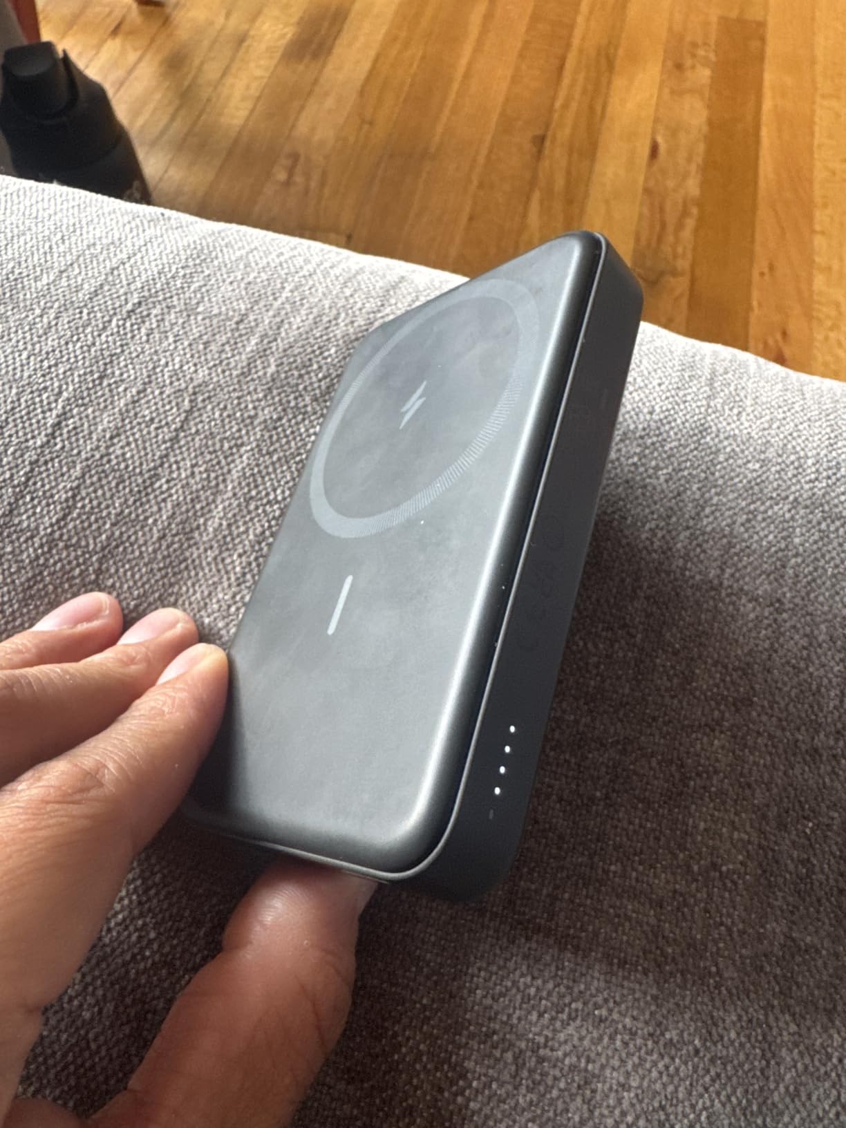 Anker 633 Magnetic Power Bank with Stand, 10,000mAh Portable Charger customer photo 2