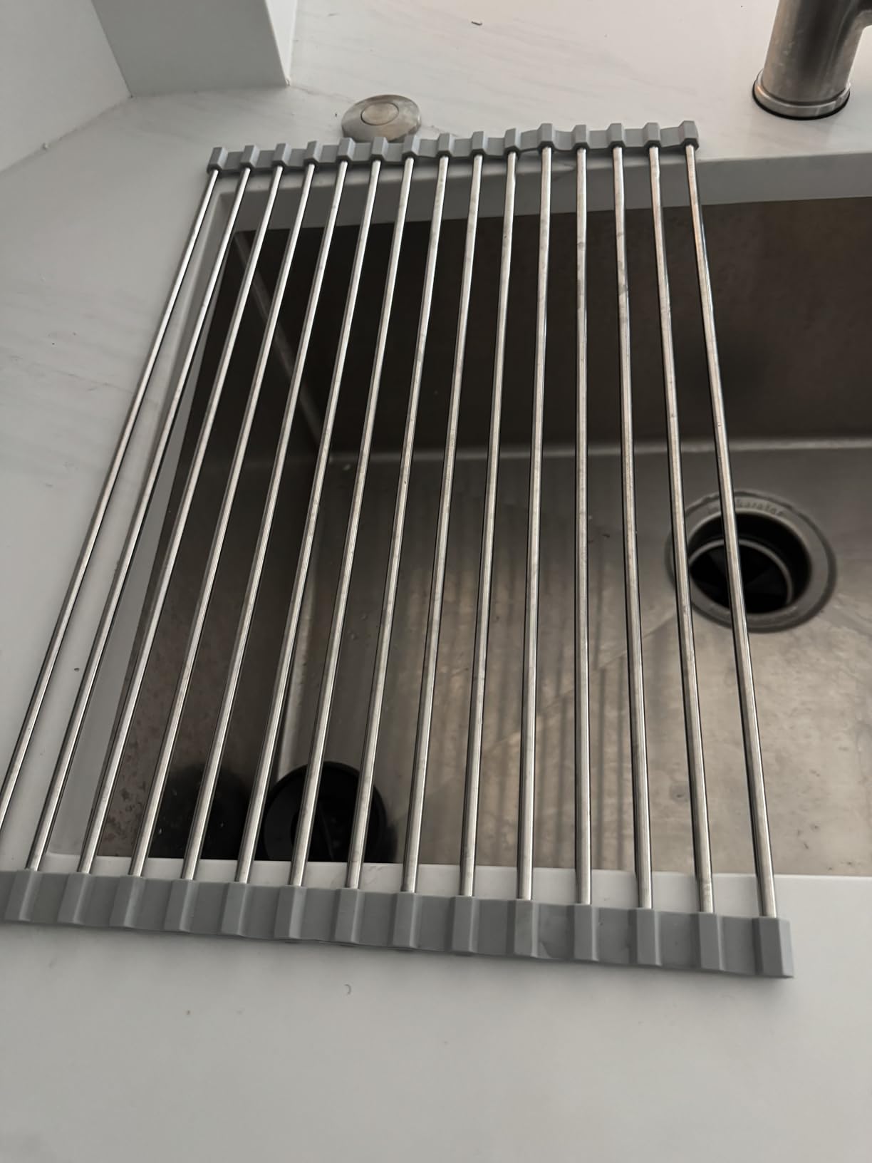Seropy Roll Up Dish Drying Rack Over the Sink Drying Rack for Kitchen Counter, Rolling Dish Rack Over Sink Mat, Foldable Dish Drainer Stainless Steel Rack Kitchen Organization Gadgets 17.5