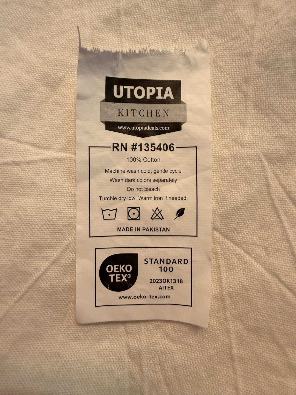 Utopia Kitchen White Flour Sack Towels [6 Pack - 28 x 28 Inch] 100% Cotton | Tea Towels for Cleaning & Drying - Highly Absorbent Kitchen Dish Cloth customer photo 1