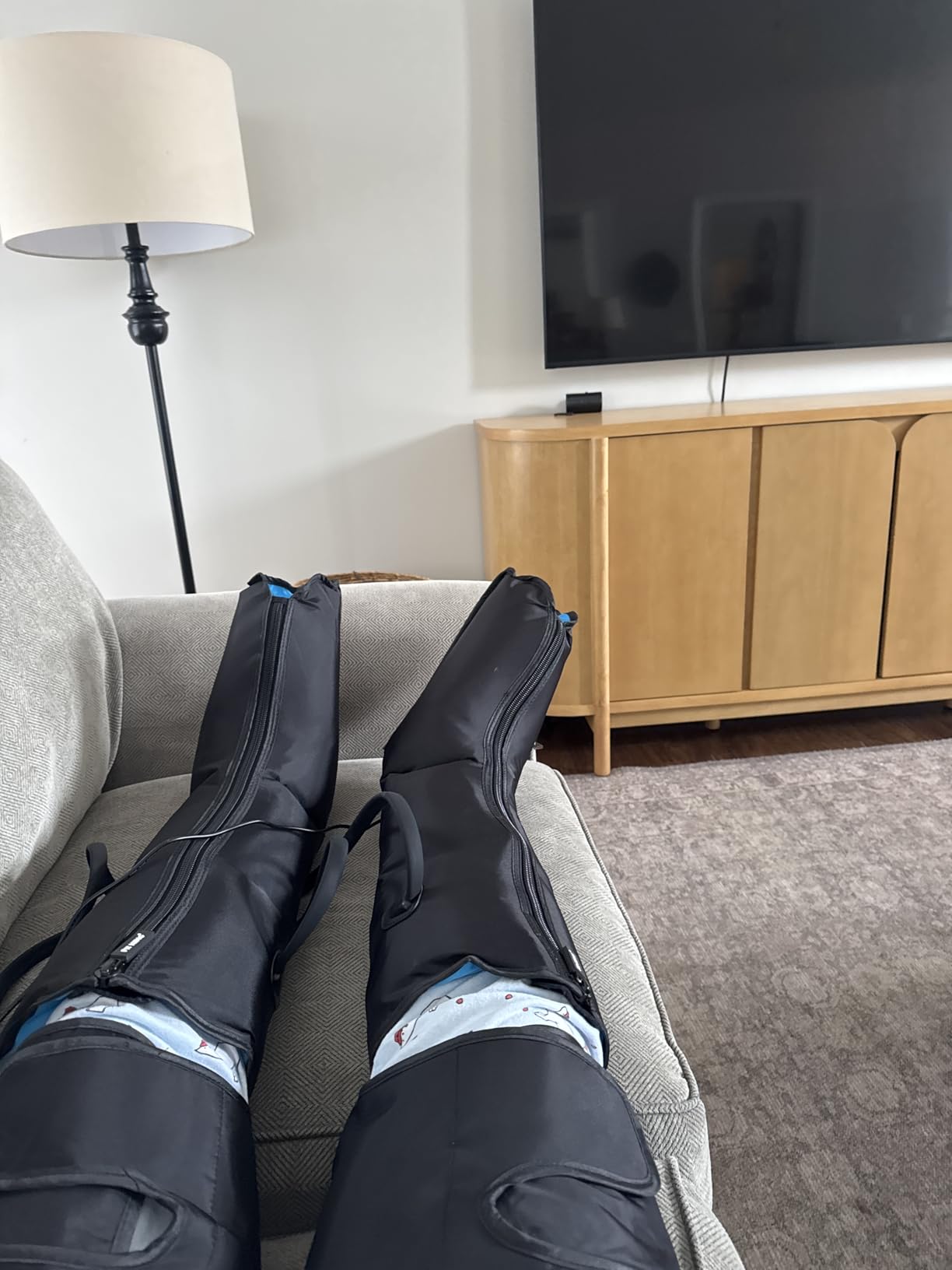 FIT KING Leg Compression Massager with Heat for Circulation and Pain Relief customer photo 2