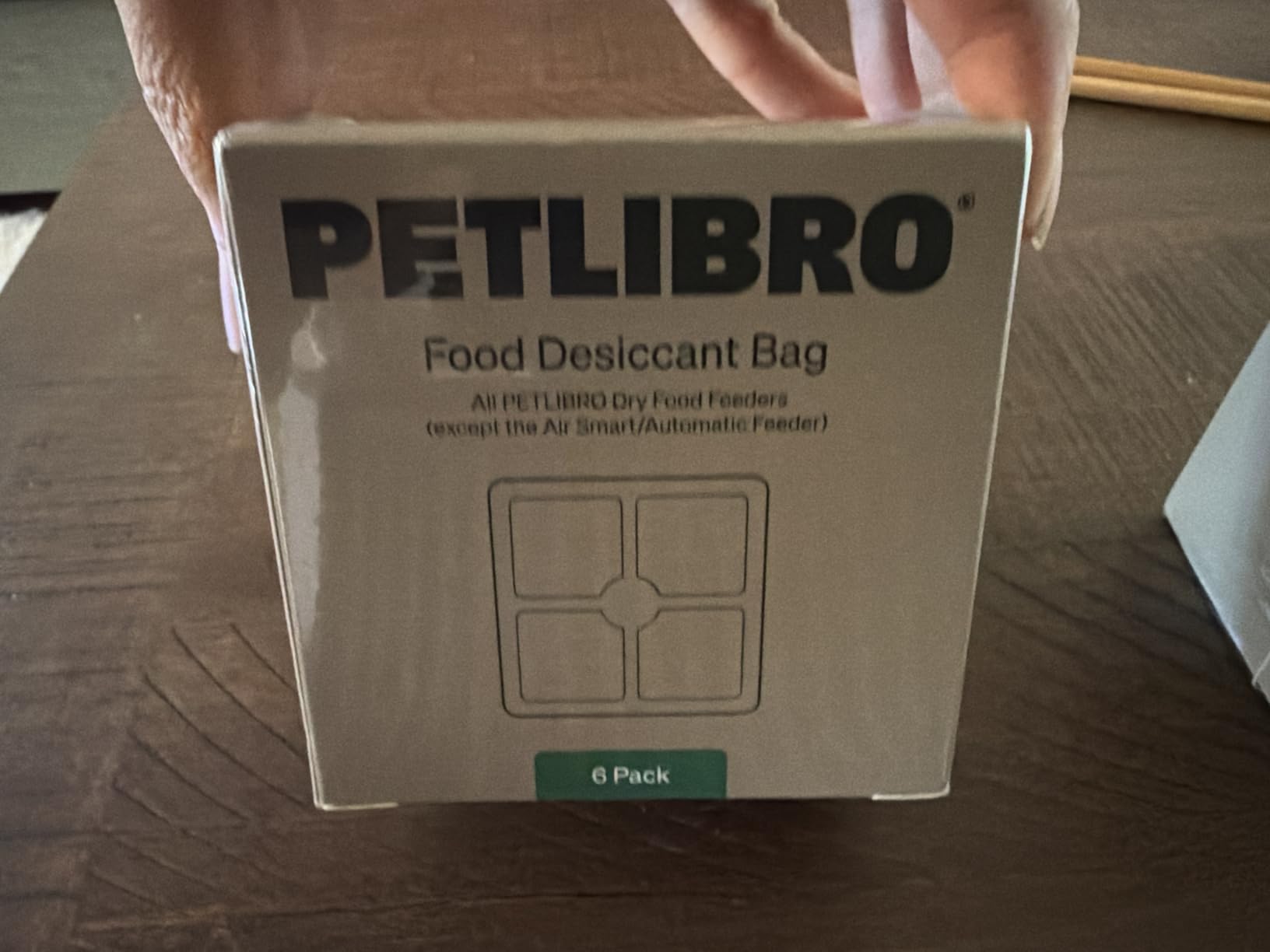 PETLIBRO Automatic Cat Feeder, 5G WiFi Automatic Dog Food Dispenser with Freshness Preservation, 5L Timed Pet Feeder with Low Food Sensor, Up to 10 Meals Per Day, Granary Black customer photo 1