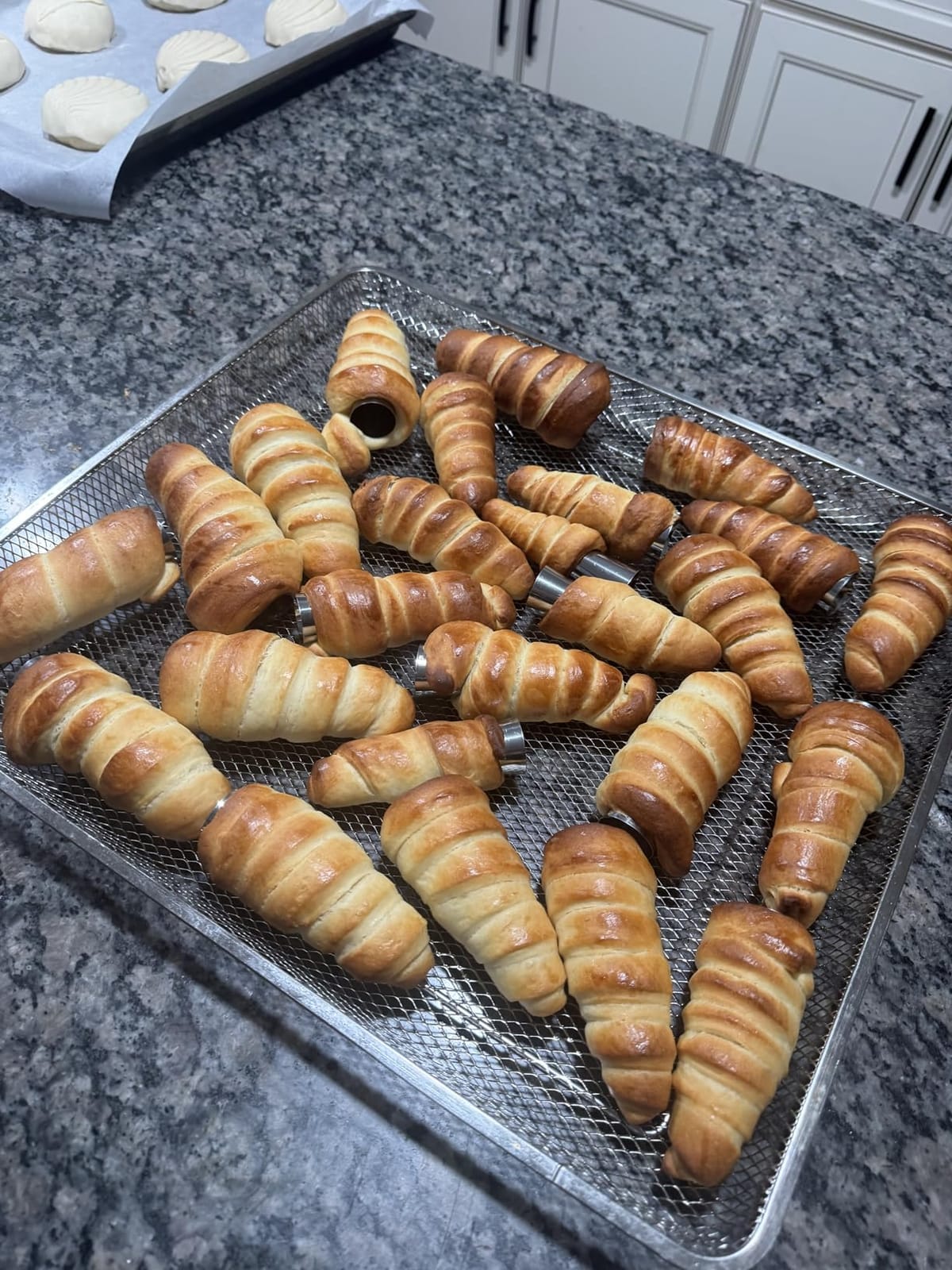 RoseFlower 30pcs Non-Stick Cream Horn Cones Tubes Stainless Steel Conical Croissant Pastry Baking Moulds Set, Cannoli Form Roll Mold Corner Shaper for Christmas Anniversary and Daily Use #1 customer photo 1