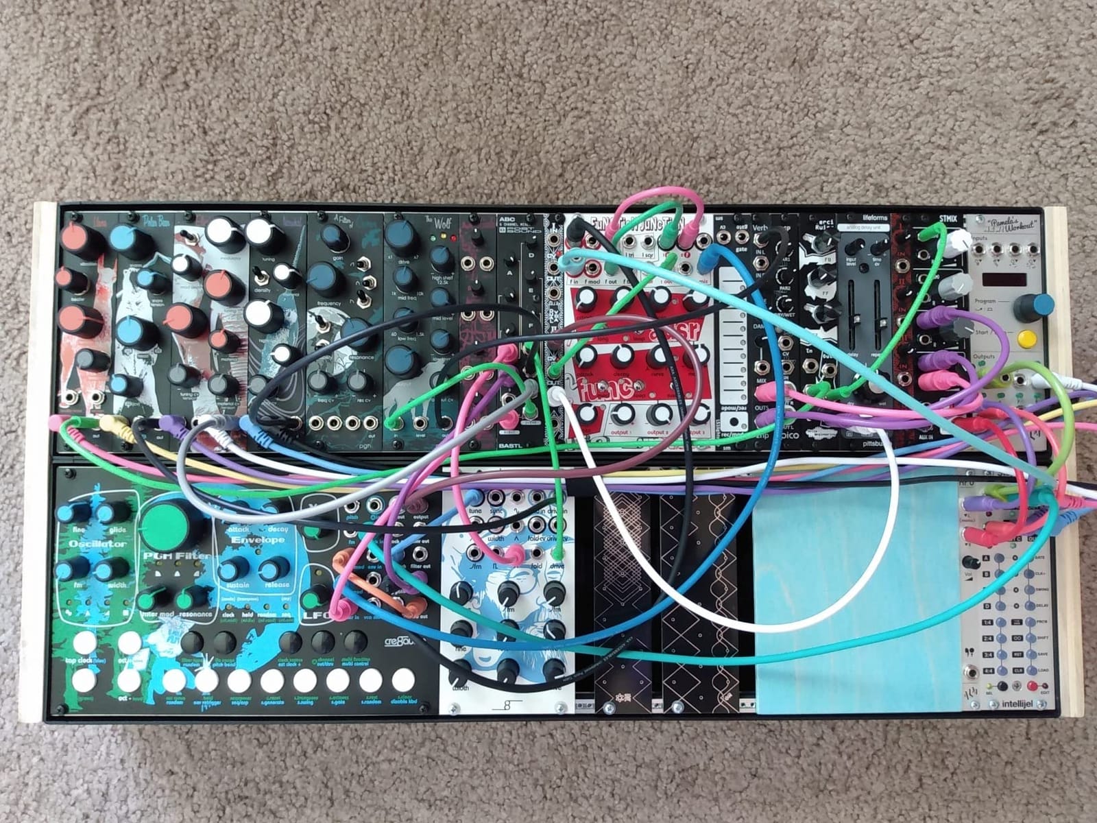 Cre8audio Semi-Modular Analog Synthesizer (East Beast) customer photo 1