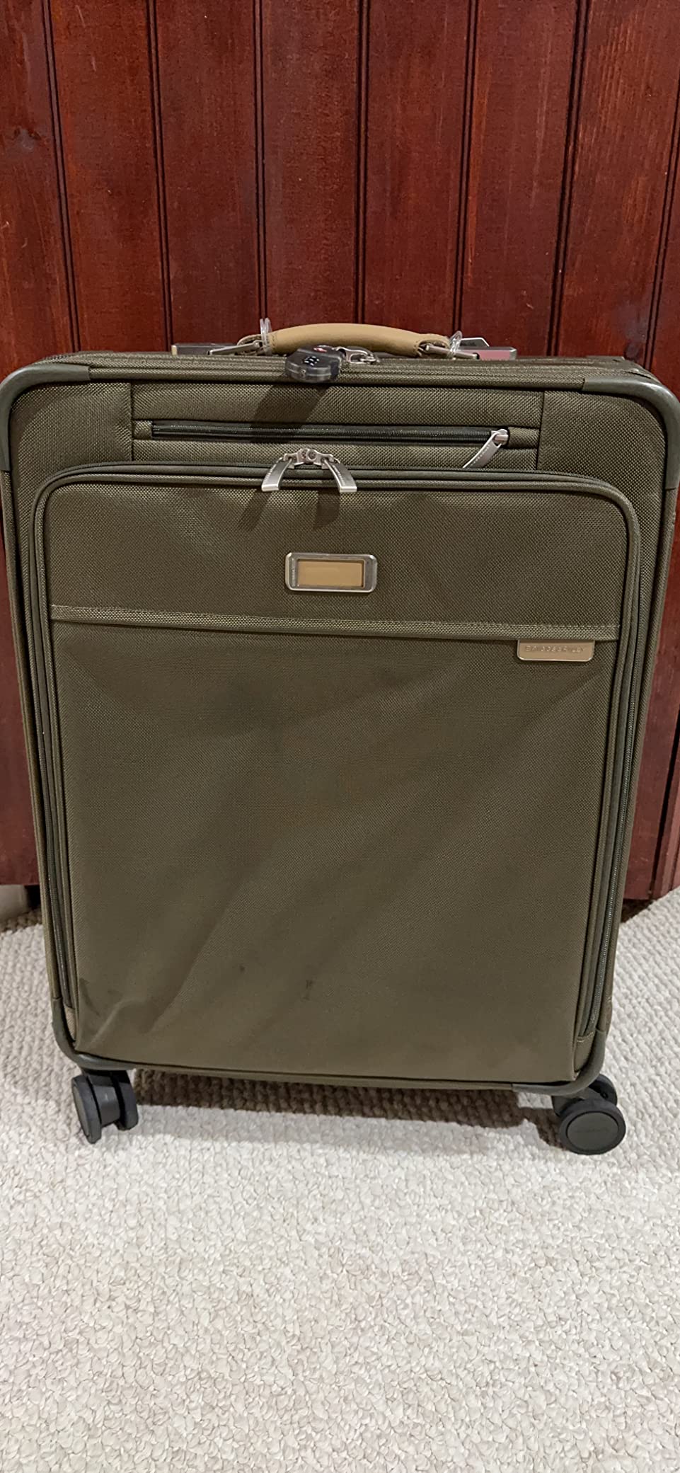 Briggs & Riley Global 21