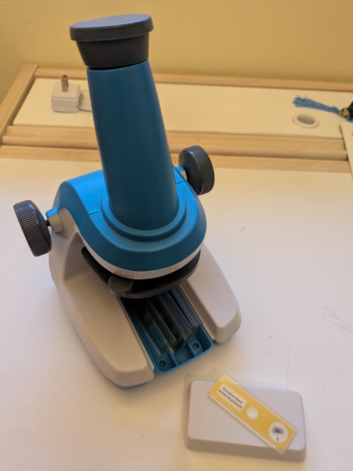 National Geographic Microscope for Kids with Up to 400x Magnification customer photo 1