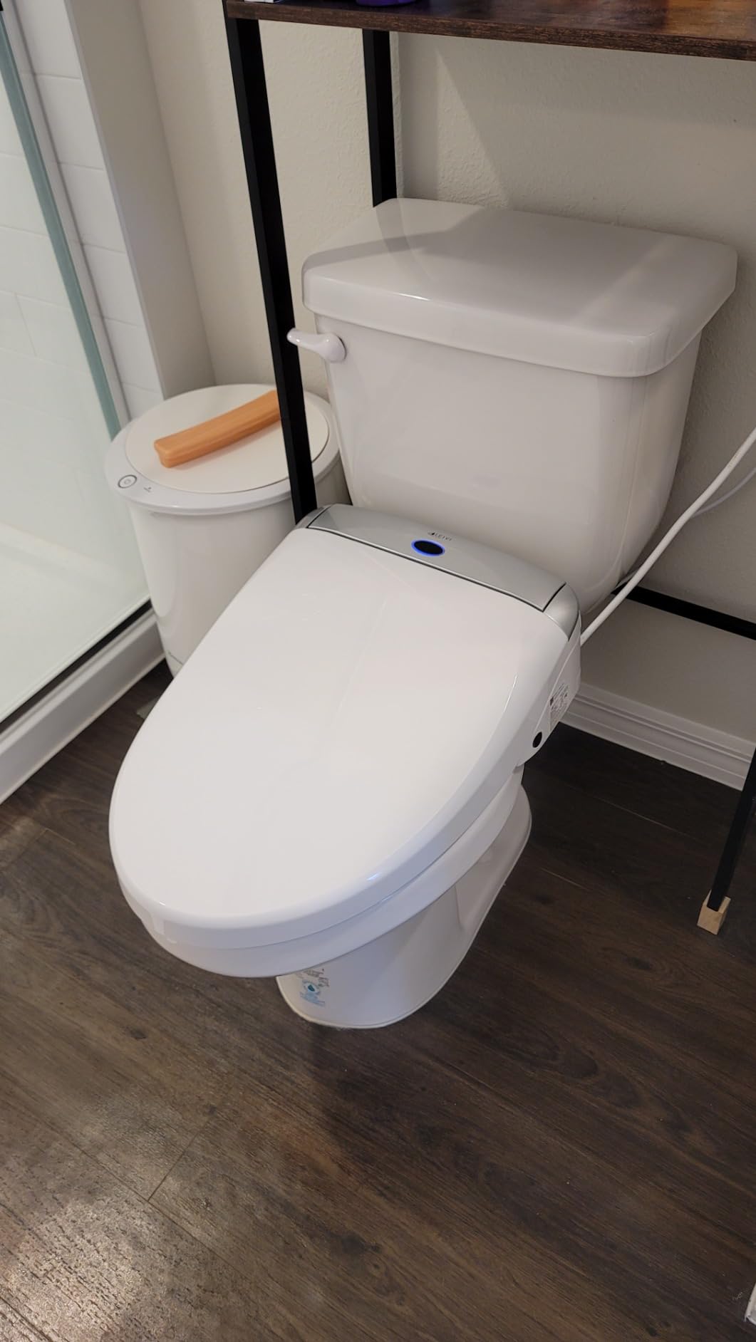 LEIVI Electric Bidet Toilet Seat with Wireless Remote and Side Panel, Multiple Spray Modes, Adjustable Heated Seat, Warm Water and Air Dryer, Auto LED Nightlight, Elongated customer photo 1