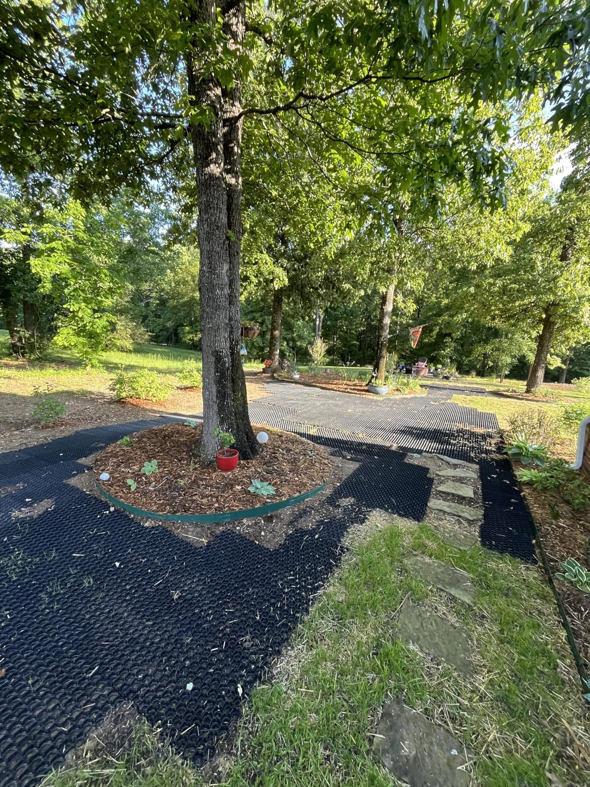 Vodaland Permeable HexPave System - Grass & Gravel Pavers - 100% Recycled PPE Plastic, Handles 27,000 lbs, 1