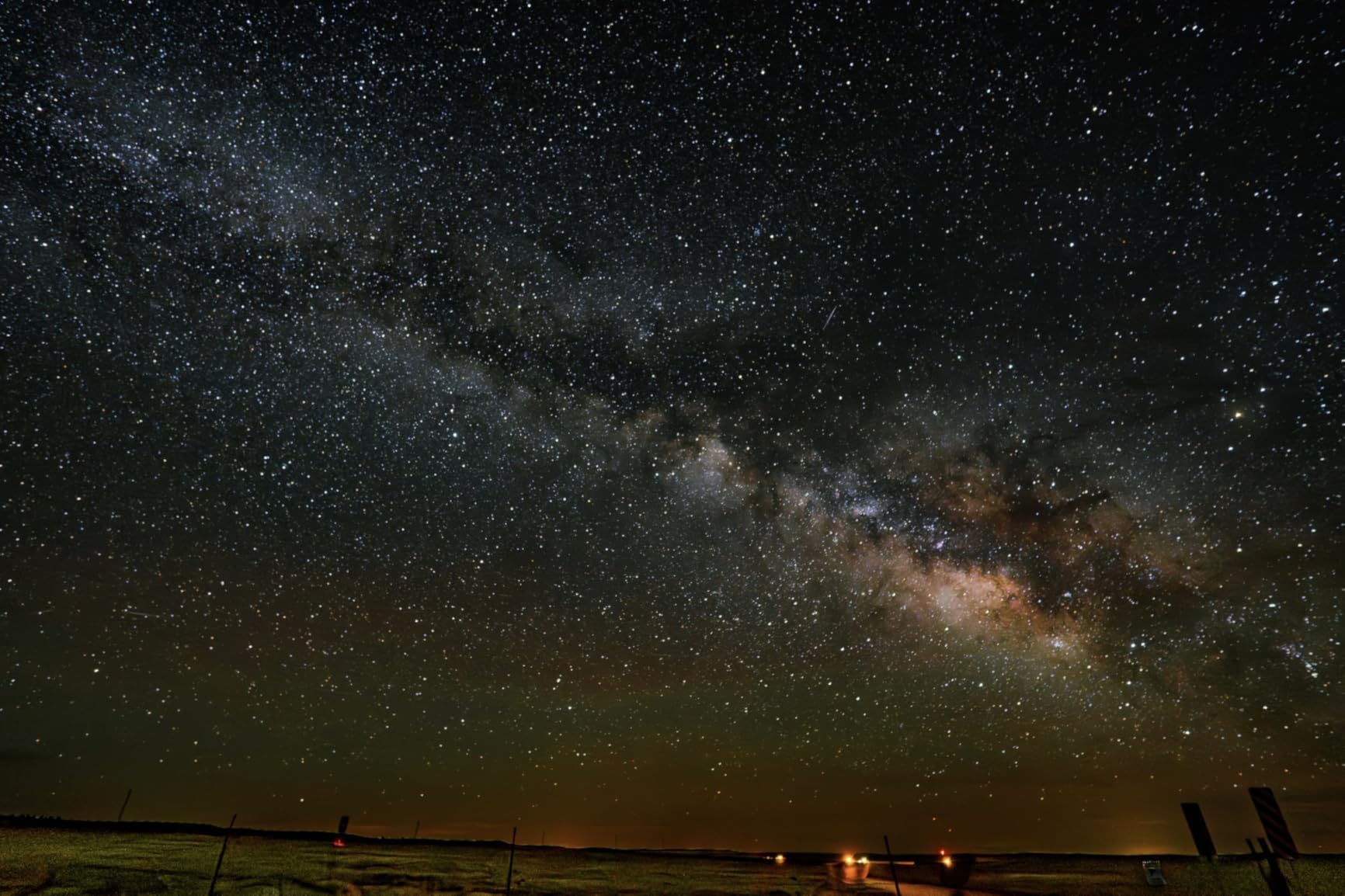 Sony E 11mm F1.8 APS-C Ultra-Wide-Angle Prime Lens customer photo 2