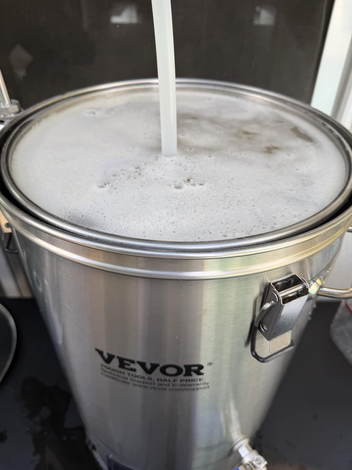 VEVOR Electric Brewing System, 9.2 Gal/35 L Brewing Pot, All-in-One Home Beer Brewer w/Pump, Mash Boil Device w/Panel, Auto/Manual Mode 100-1800W Power 25-100°C Temp 1-180 min Timer Recipe Memory customer photo 2