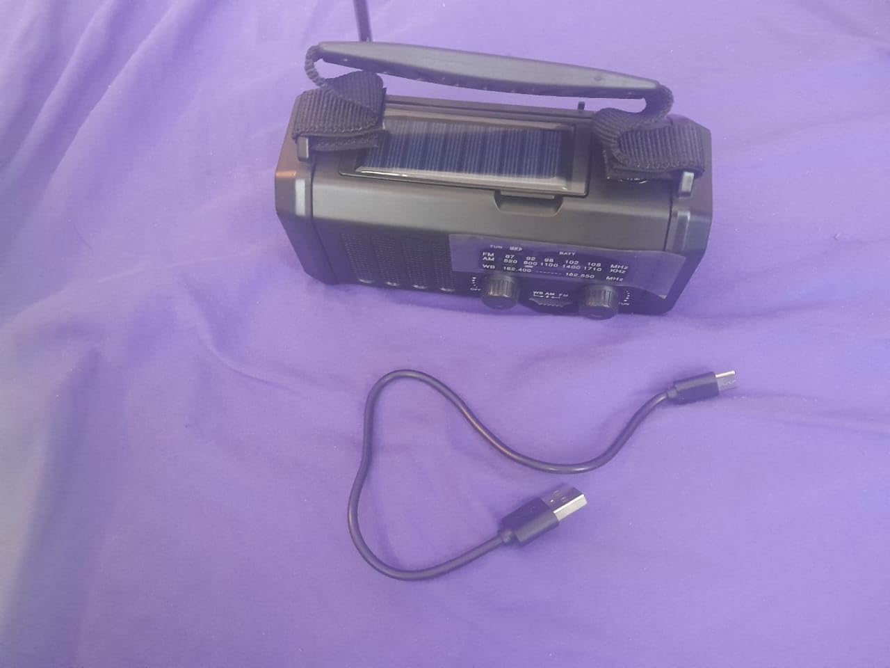 Leaton Hand Crank Emergency Radio, NOAA Weather Radio AM/FM,10000mAh customer photo 2
