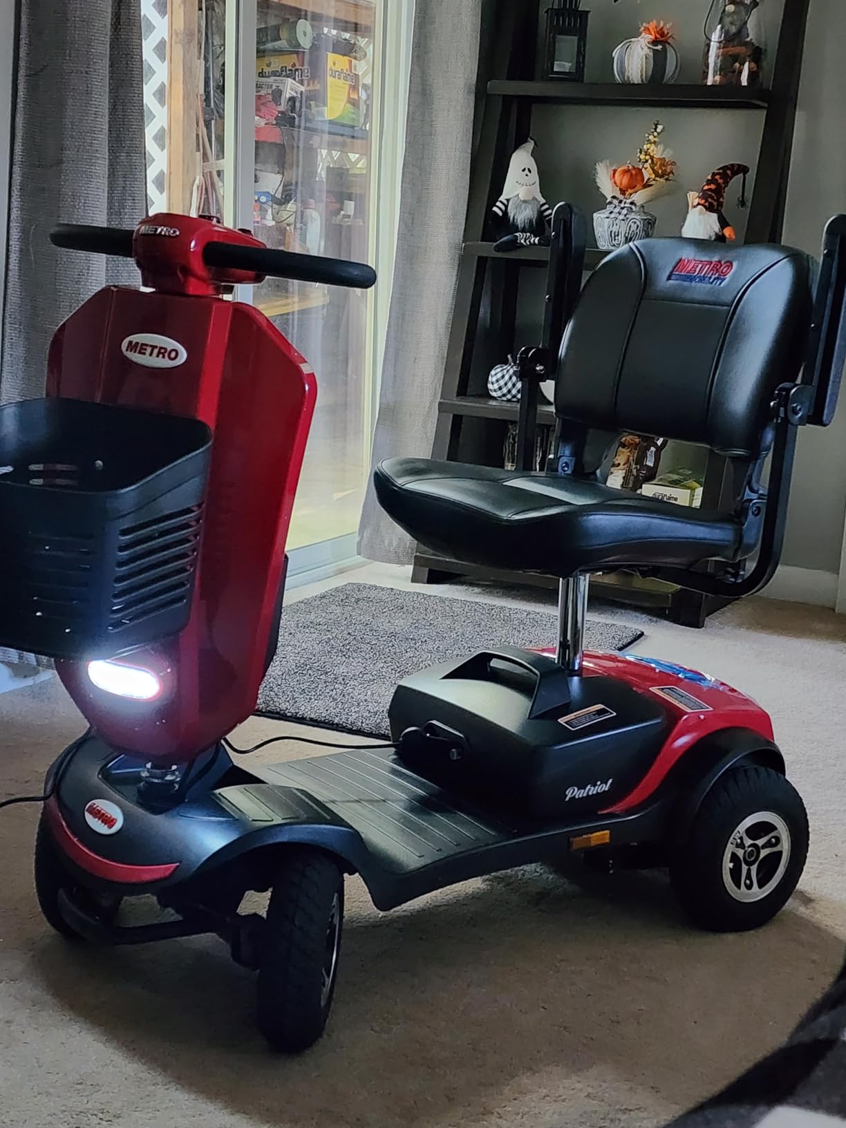 HeavyDuty MobilityScooter for Seniors/Adults 25-35Miles 500W 450lbs Purple customer photo 2
