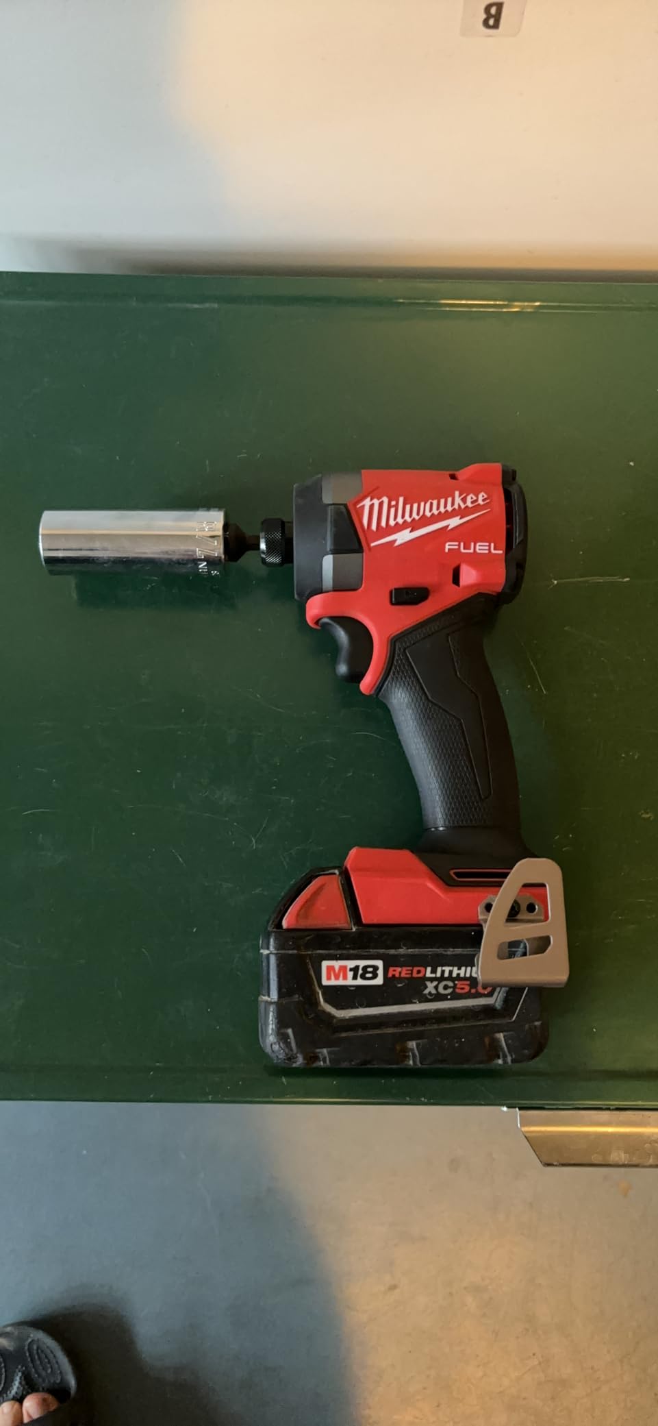 Milwaukee Electric - M18 Fuel. 1/4 HEX Impact Driver customer photo 2