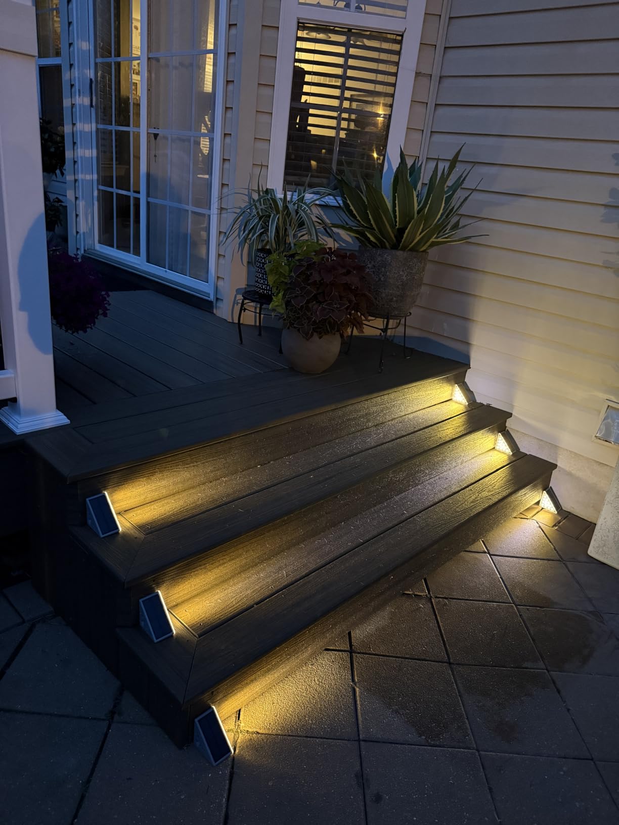 VOLISUN Solar Stair Lights 6 Pack, Solar Step Lights Outdoor Waterproof IP67, LED Outdoor Step Light (3000K) customer photo 2