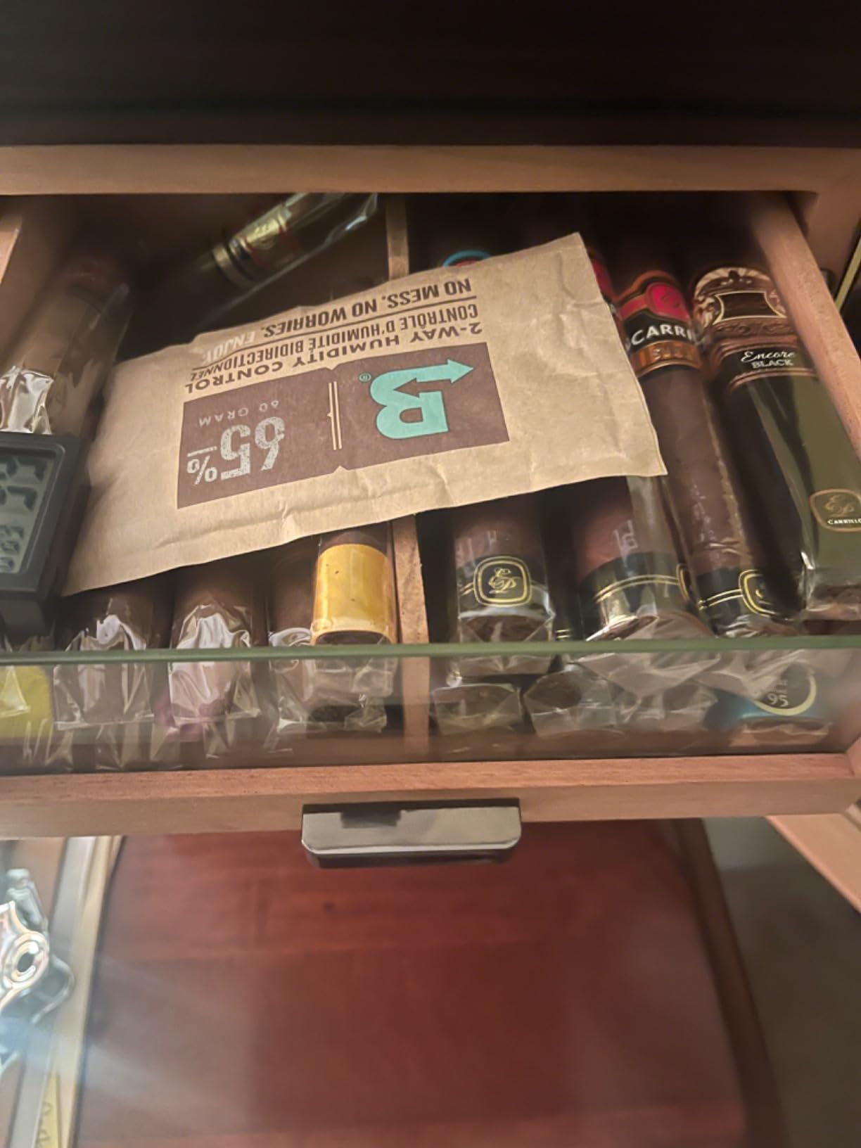 CASE ELEGANCE Luca Cabinet Humidor - Brown, Holds 80-100 Cigars customer photo 2