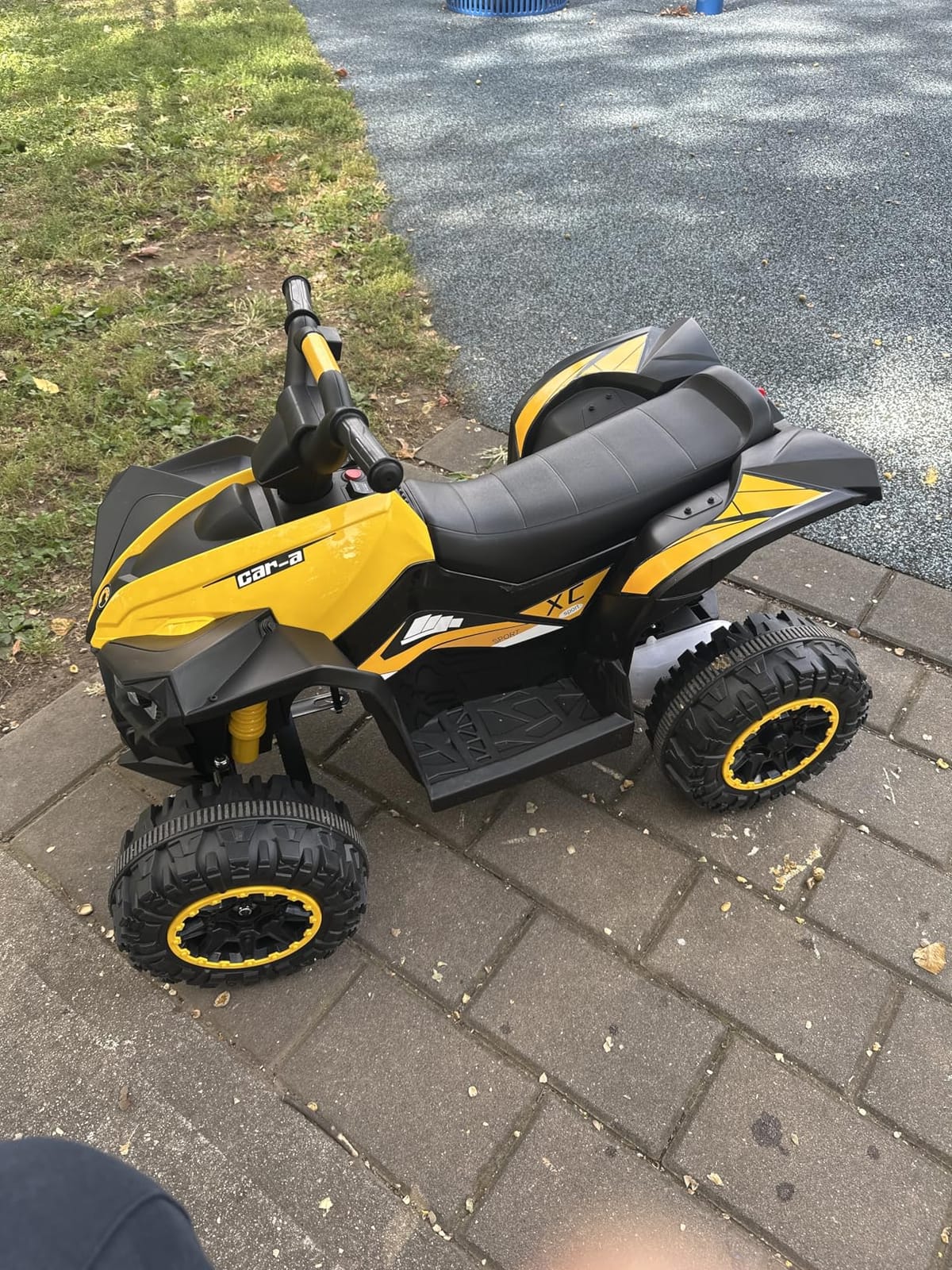 Aosom 12V Kids ATV Quad Car, 4 Wheeler, Forward & Backward Function, Red customer photo 1