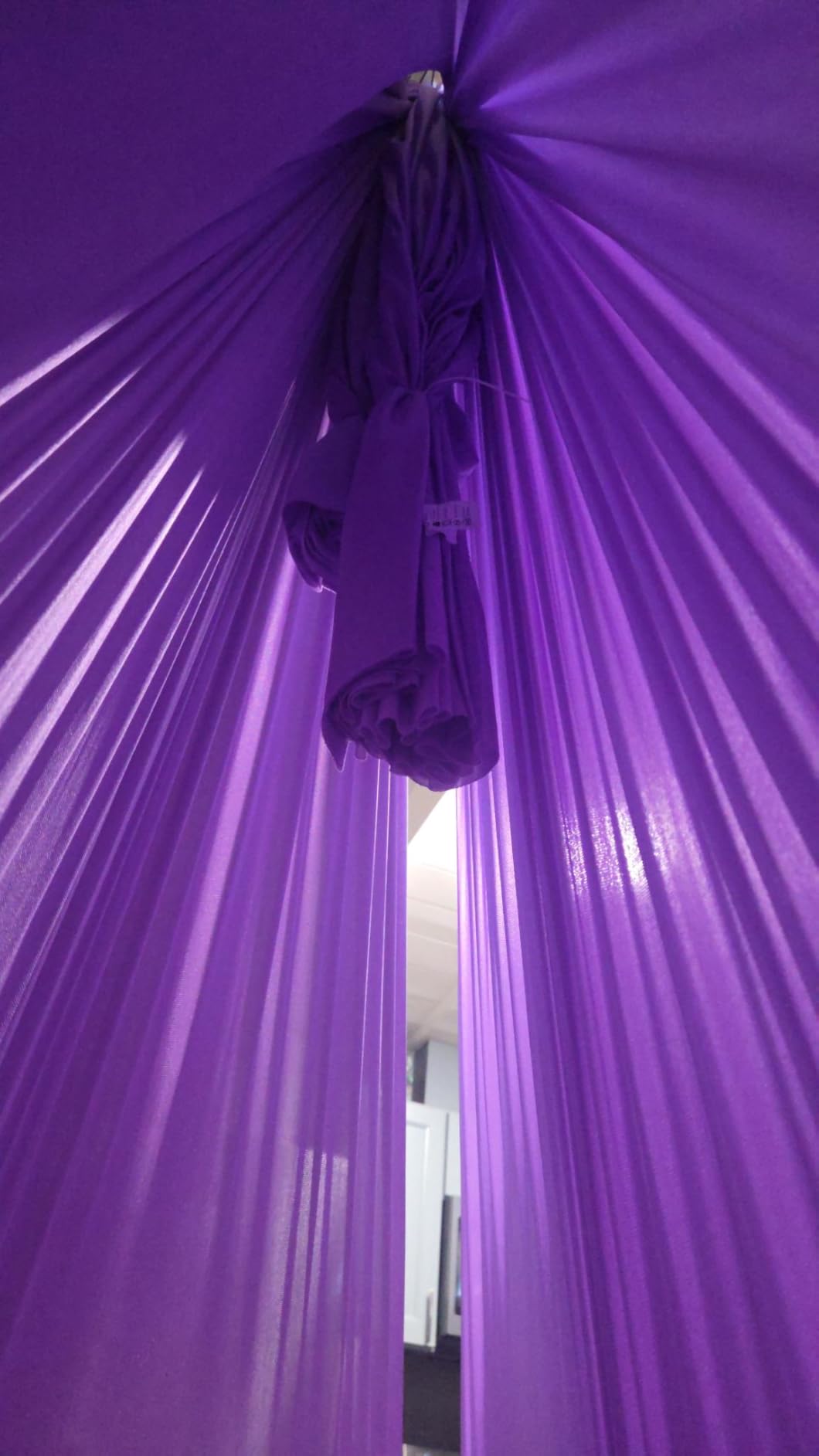 Yes4All Aerial Yoga Hammock 5.5 Yards, 198 Inches Height Aerial Silks, Yoga Trapeze Increasing Strength, Flexibility and Balance customer photo 1
