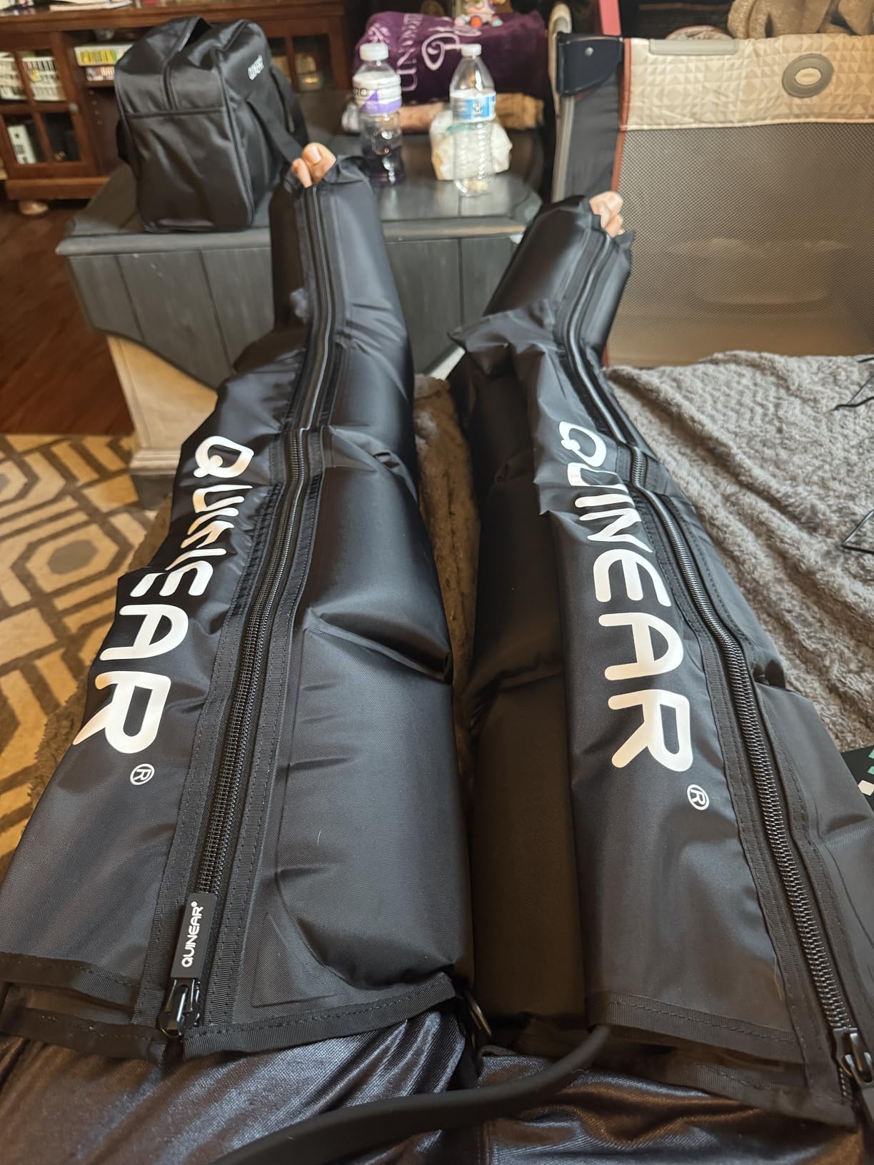 QUINEAR Air Compression Recovery System, Professional Sequential Device for Massage Therapy, Foot and Leg Recovery Boots to Improve Circulation for Athletes, FSA-HSA Eligible (Small) customer photo 2