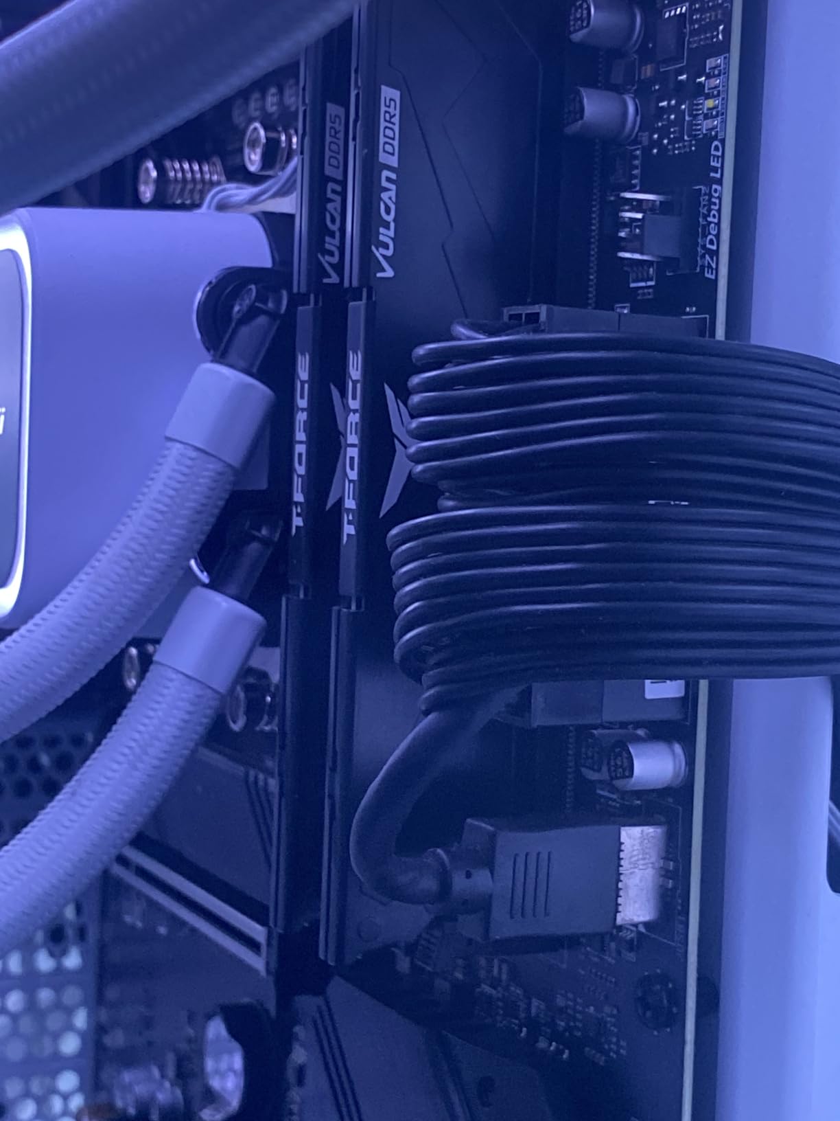 TEAMGROUP T-Force Vulcan DDR5 32GB (2x16GB) 6000MHz CL38 Desktop Memory Module Ram (Black) customer photo 1