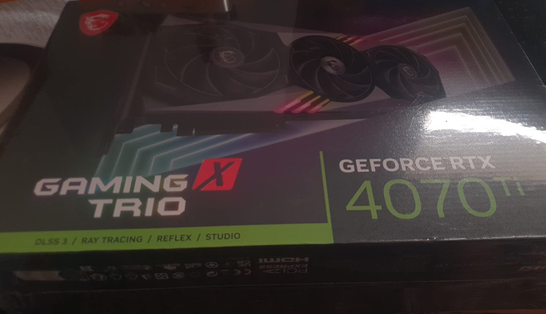 MSI Gaming GeForce RTX 4070 Ti 12GB GDRR6X 192-Bit Extreme Clock: 2760 MHz HDMI/DP Nvlink Tri-Frozr 3 Ada Lovelace Architecture Graphics Card (RTX 4070 Ti Gaming X Trio 12G) customer photo 1