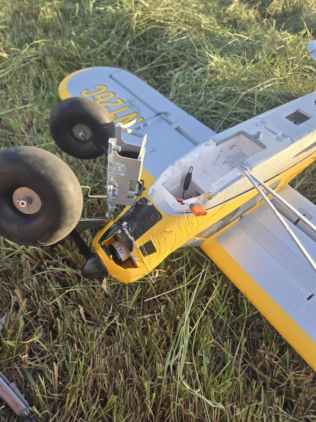 HobbyZone RC Airplane Carbon Cub S 2 1.3m RTF Basic (Battery and Charger Not Included), HBZ320001 customer photo 1
