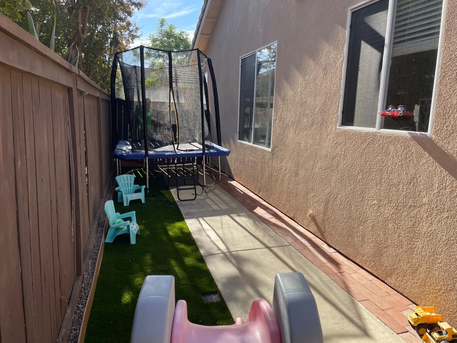 ExacMe 7X10 8X12 9X14 Foot Rectangle Trampoline for Kids, Double Enclosure Openings, Small Outdoor Rectangular Trampoline with Enclosure Net, 4 Wind Stakes, Storage Bag customer photo 2