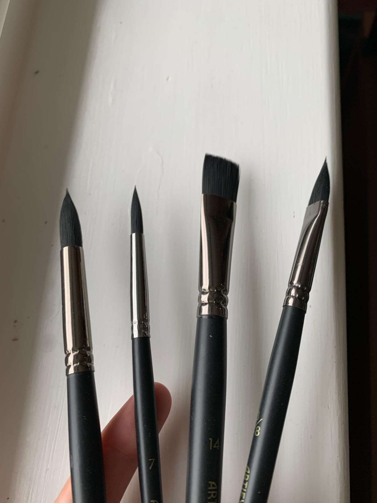 ARTIFY 12 PCS Watercolor Brushes Set, Premium Bionic Hair Brushes for Watercolor, Gouache, Fluid Acrylic - Detail, Round, Flat, Cat's Tongue, Liner customer photo 1