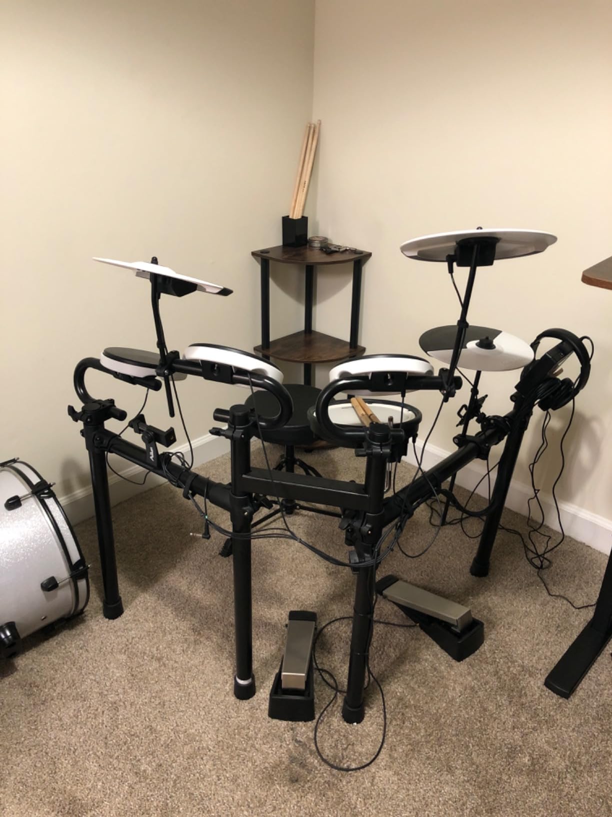 Roland TD-02KV V-Drums Electronic Drum Kit | Kit with Expressive Playability, Noise-Reducing Features, Mesh-Head Snare customer photo 2
